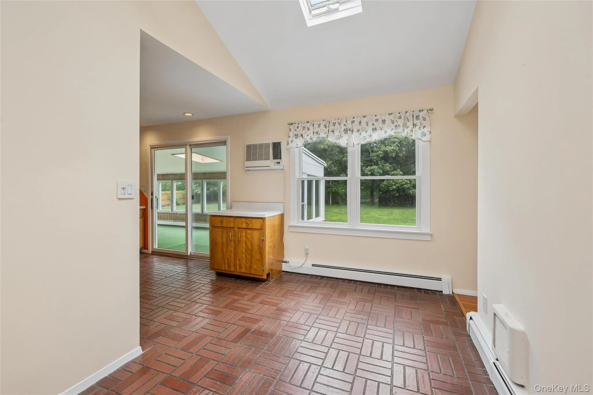 59 Homewood Drive, Southampton, NY, 3 Bedroom Bedrooms, 6 Room Rooms,2 BathroomBathrooms,Residential Lease,For Rent,Homewood,0,1044215 59 Homewood Drive, Southampton, NY, 3 Bedroom Bedrooms, 6 Room Rooms,2 BathroomBathrooms,Residential Lease,For Rent,Homewood,0,1044215