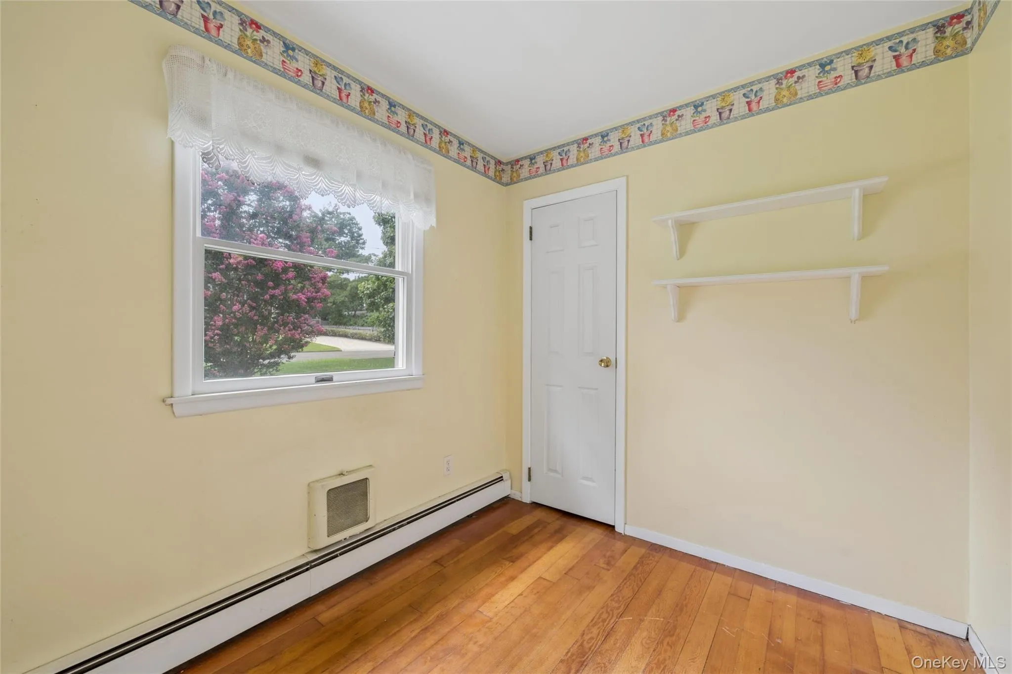 59 Homewood Drive, Southampton, NY, 3 Bedroom Bedrooms, 6 Room Rooms,2 BathroomBathrooms,Residential Lease,For Rent,Homewood,0,1044215 59 Homewood Drive, Southampton, NY, 3 Bedroom Bedrooms, 6 Room Rooms,2 BathroomBathrooms,Residential Lease,For Rent,Homewood,0,1044215