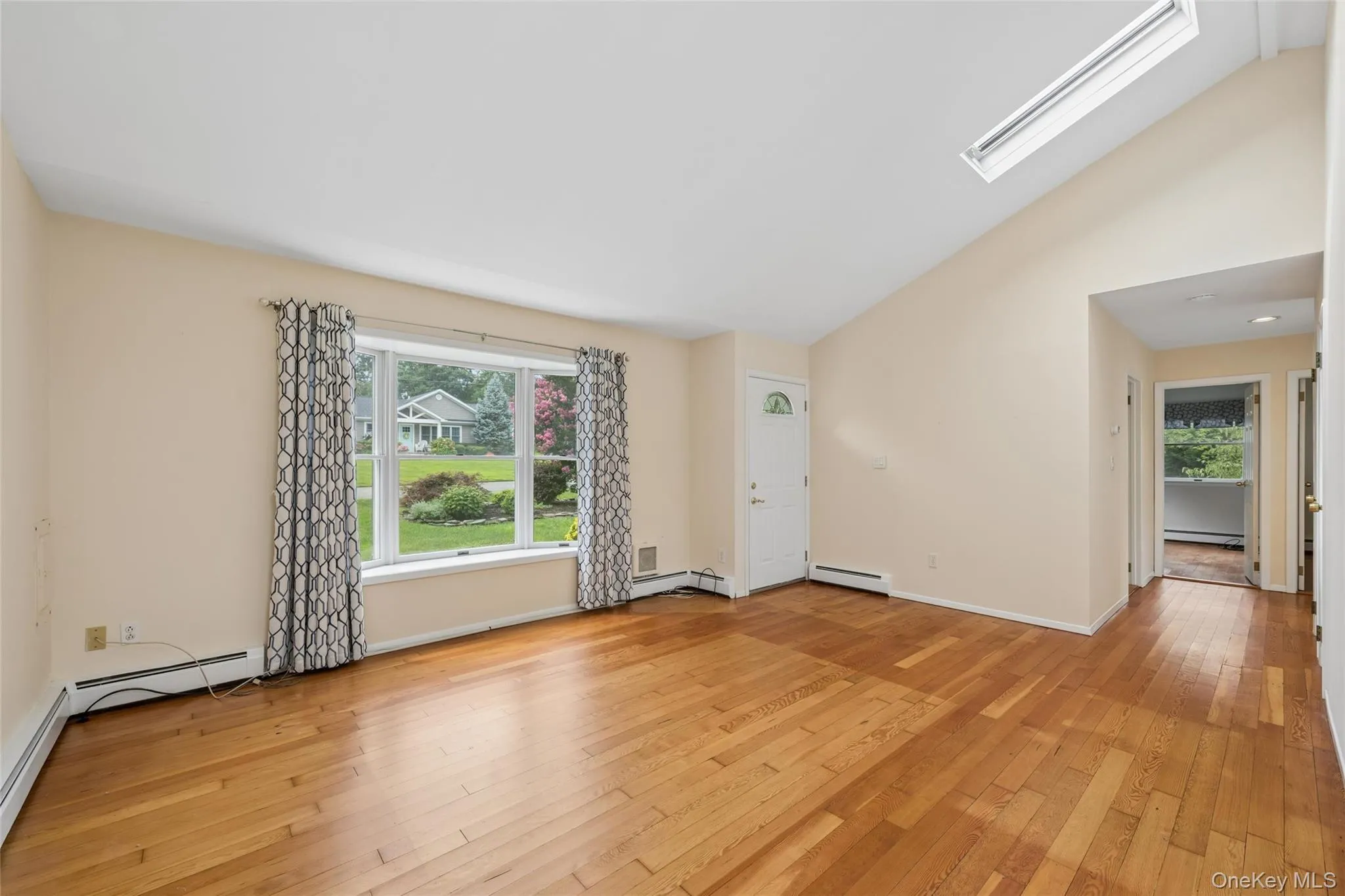 59 Homewood Drive, Southampton, NY, 3 Bedroom Bedrooms, 6 Room Rooms,2 BathroomBathrooms,Residential Lease,For Rent,Homewood,0,1044215 59 Homewood Drive, Southampton, NY, 3 Bedroom Bedrooms, 6 Room Rooms,2 BathroomBathrooms,Residential Lease,For Rent,Homewood,0,1044215