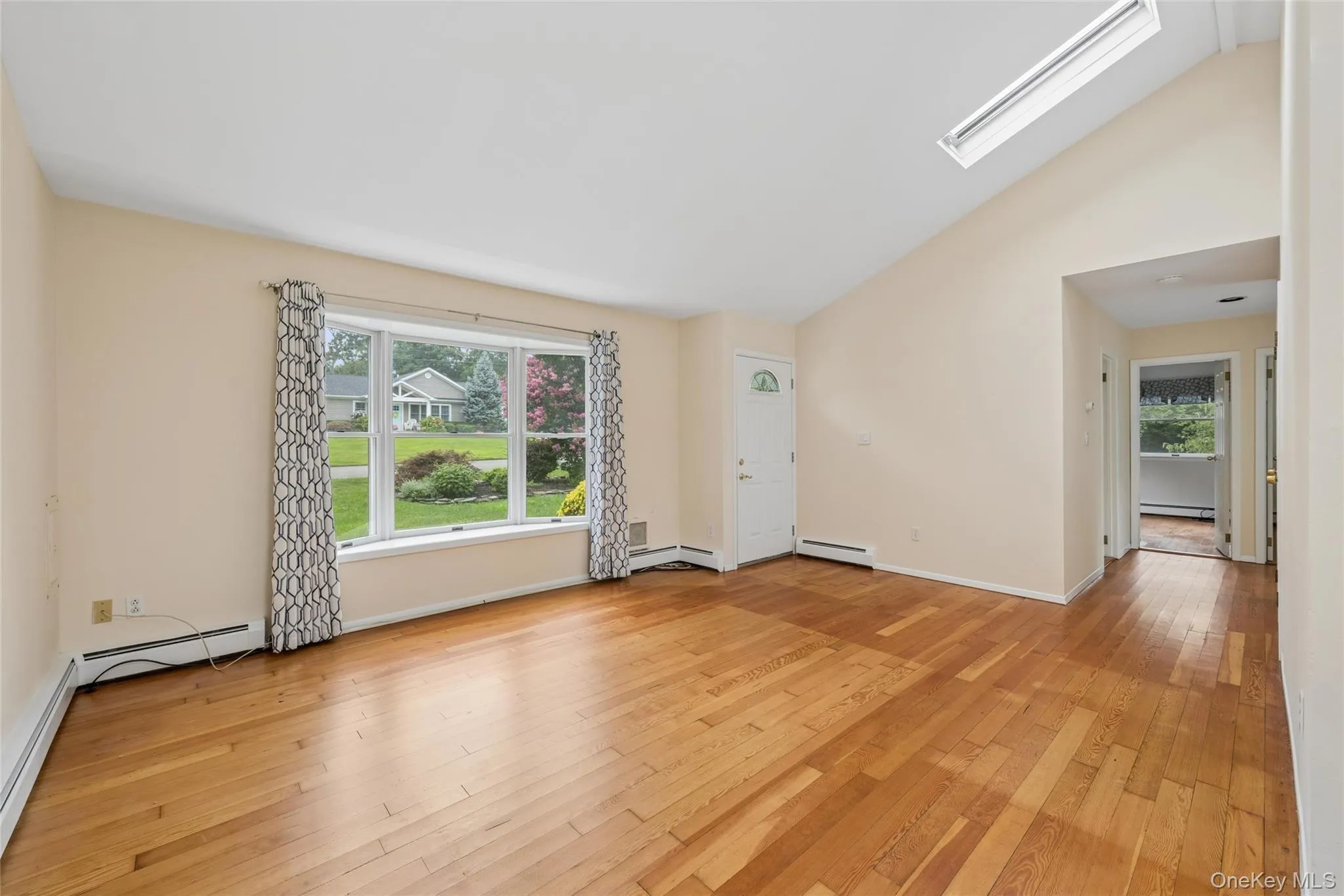 59 Homewood Drive, Southampton, NY, 3 Bedroom Bedrooms, 6 Room Rooms,2 BathroomBathrooms,Residential Lease,For Rent,Homewood,0,1044215 59 Homewood Drive, Southampton, NY, 3 Bedroom Bedrooms, 6 Room Rooms,2 BathroomBathrooms,Residential Lease,For Rent,Homewood,0,1044215