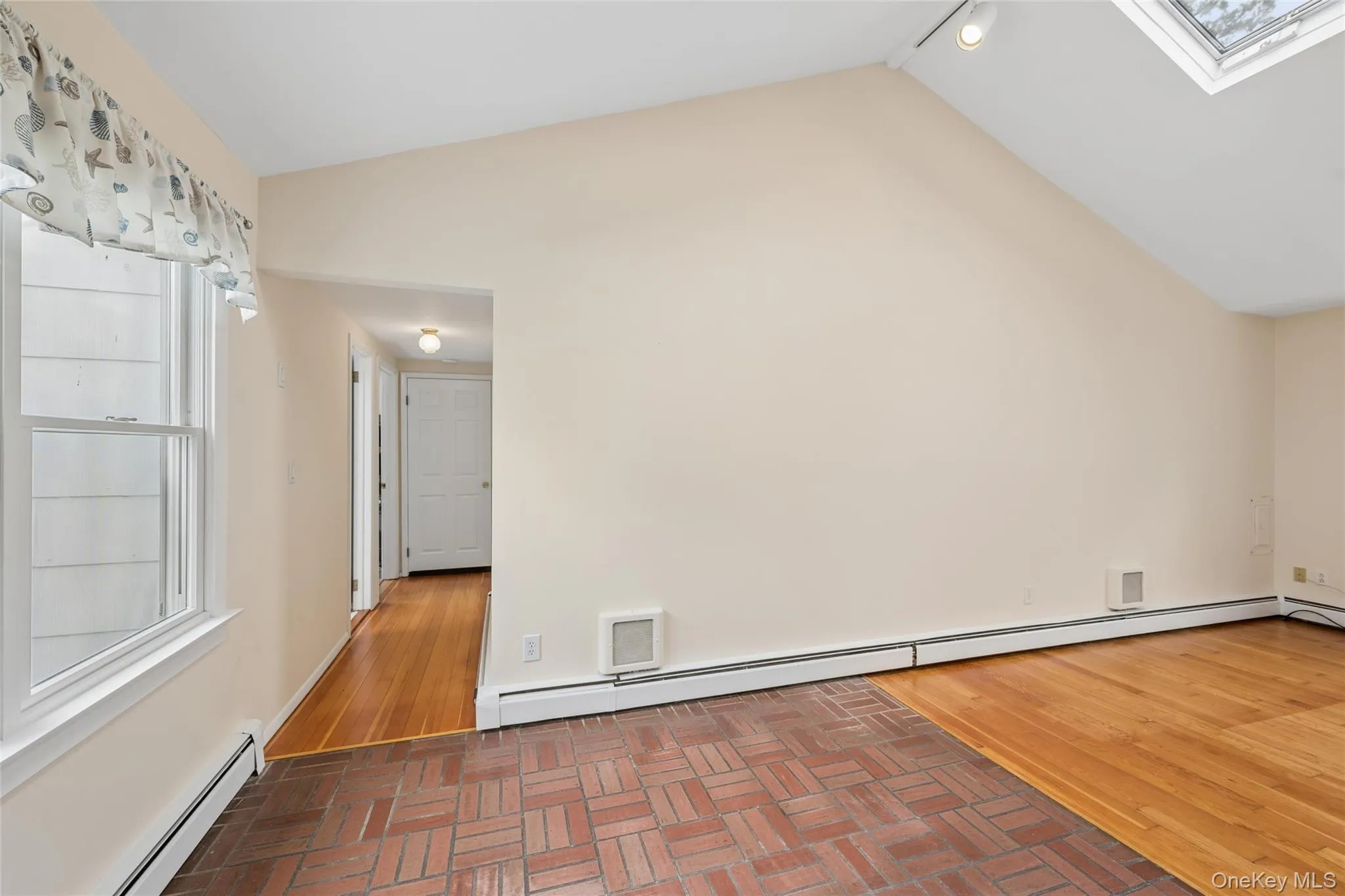 59 Homewood Drive, Southampton, NY, 3 Bedroom Bedrooms, 6 Room Rooms,2 BathroomBathrooms,Residential Lease,For Rent,Homewood,0,1044215 59 Homewood Drive, Southampton, NY, 3 Bedroom Bedrooms, 6 Room Rooms,2 BathroomBathrooms,Residential Lease,For Rent,Homewood,0,1044215