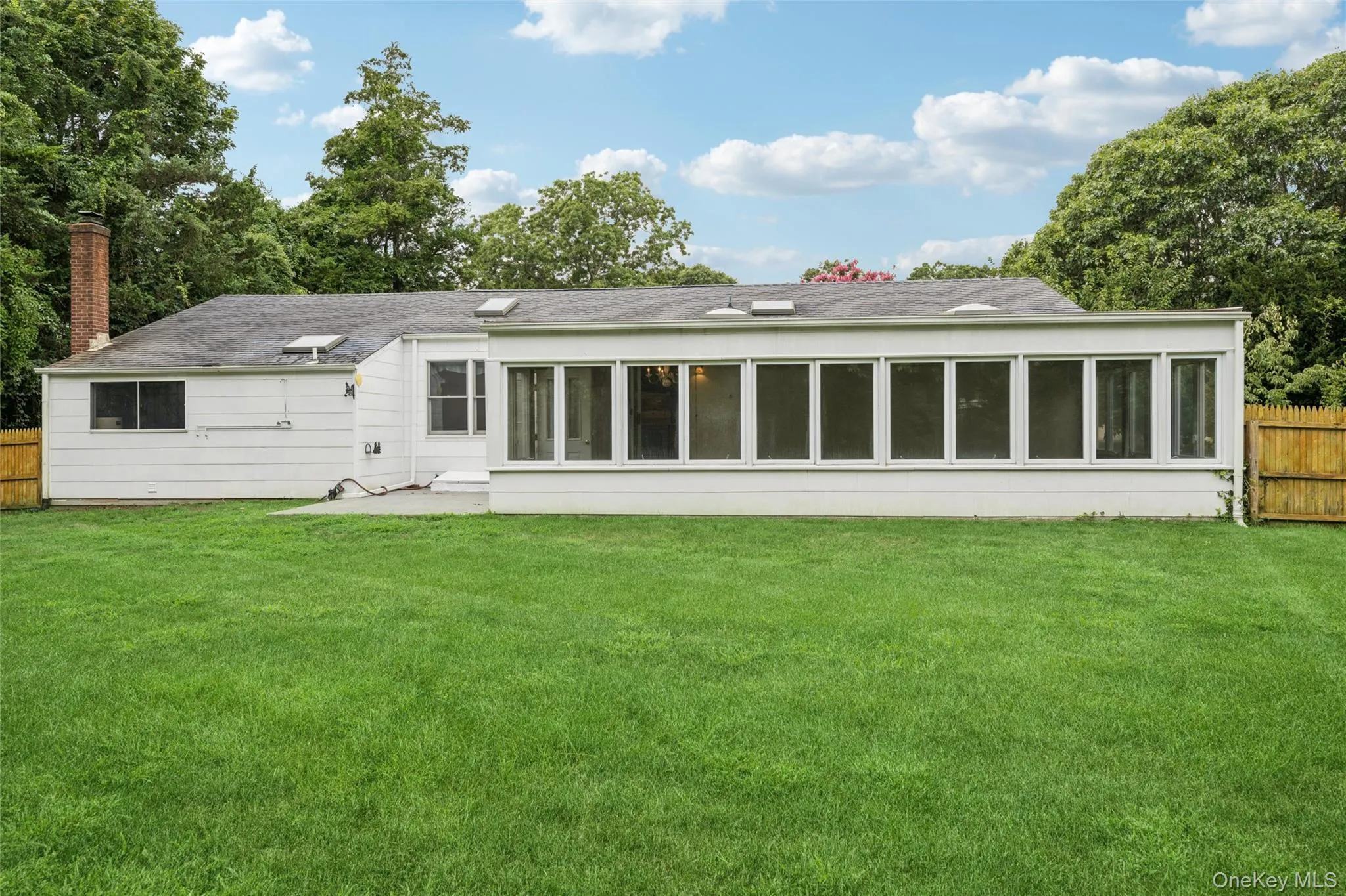 59 Homewood Drive, Southampton, NY, 3 Bedroom Bedrooms, 6 Room Rooms,2 BathroomBathrooms,Residential Lease,For Rent,Homewood,0,1044215 59 Homewood Drive, Southampton, NY, 3 Bedroom Bedrooms, 6 Room Rooms,2 BathroomBathrooms,Residential Lease,For Rent,Homewood,0,1044215