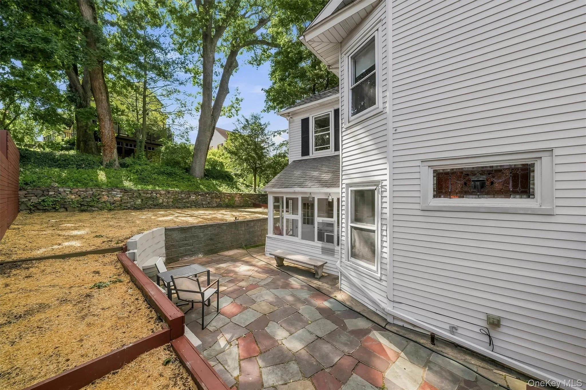 31 Desmond Avenue, Yonkers, NY, 5 Bedrooms Bedrooms, 11 Rooms Rooms,3 BathroomsBathrooms,Residential Lease,For Rent,Desmond,0,1044216 31 Desmond Avenue, Yonkers, NY, 5 Bedrooms Bedrooms, 11 Rooms Rooms,3 BathroomsBathrooms,Residential Lease,For Rent,Desmond,0,1044216