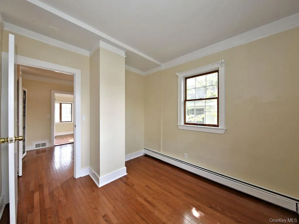 14 Weeks Place, New Rochelle, NY, 3 Bedroom Bedrooms, 6 Room Rooms,2 BathroomBathrooms,Residential Lease,For Rent,Weeks,0,1044217 14 Weeks Place, New Rochelle, NY, 3 Bedroom Bedrooms, 6 Room Rooms,2 BathroomBathrooms,Residential Lease,For Rent,Weeks,0,1044217