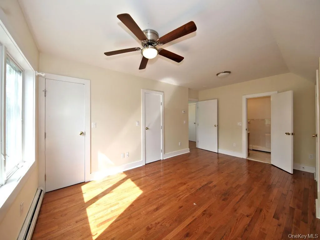 14 Weeks Place, New Rochelle, NY, 3 Bedroom Bedrooms, 6 Room Rooms,2 BathroomBathrooms,Residential Lease,For Rent,Weeks,0,1044217 14 Weeks Place, New Rochelle, NY, 3 Bedroom Bedrooms, 6 Room Rooms,2 BathroomBathrooms,Residential Lease,For Rent,Weeks,0,1044217