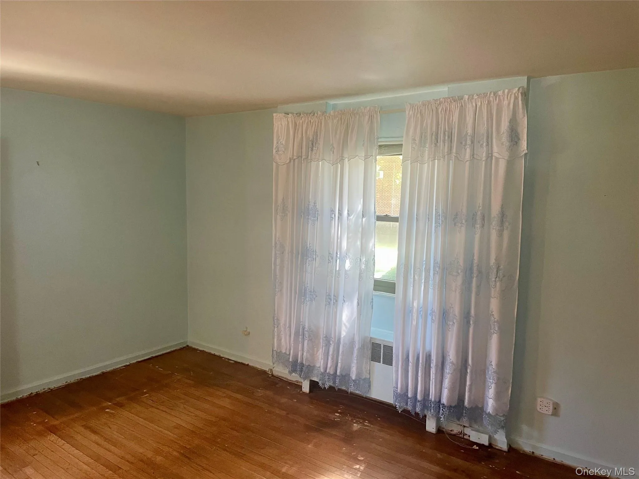 90-25 Shore Parkway, New York, NY, 2 Bedrooms Bedrooms, 5 Rooms Rooms,1 BathroomBathrooms,Residential,For Rent,Shore,0,1044218 90-25 Shore Parkway, New York, NY, 2 Bedrooms Bedrooms, 5 Rooms Rooms,1 BathroomBathrooms,Residential,For Rent,Shore,0,1044218