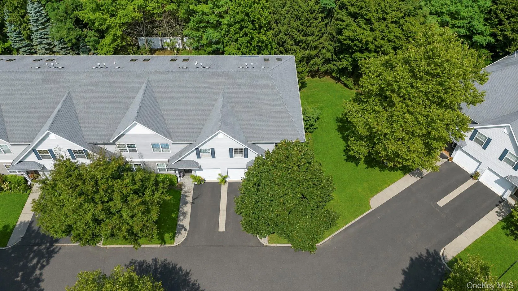 327 Medea Way, Islip, NY, 4 Bedrooms Bedrooms, 7 Rooms Rooms,3 BathroomsBathrooms,Residential,For Rent,Medea,0,1044221 327 Medea Way, Islip, NY, 4 Bedrooms Bedrooms, 7 Rooms Rooms,3 BathroomsBathrooms,Residential,For Rent,Medea,0,1044221