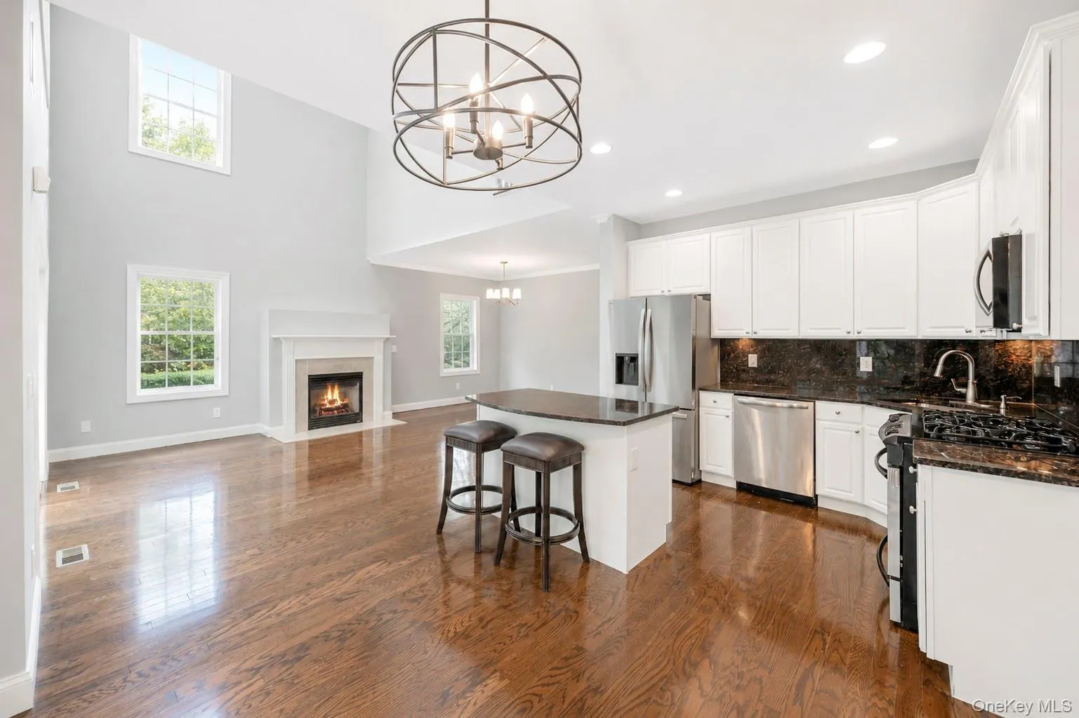 327 Medea Way, Islip, NY, 4 Bedrooms Bedrooms, 7 Rooms Rooms,3 BathroomsBathrooms,Residential,For Rent,Medea,0,1044221 327 Medea Way, Islip, NY, 4 Bedrooms Bedrooms, 7 Rooms Rooms,3 BathroomsBathrooms,Residential,For Rent,Medea,0,1044221