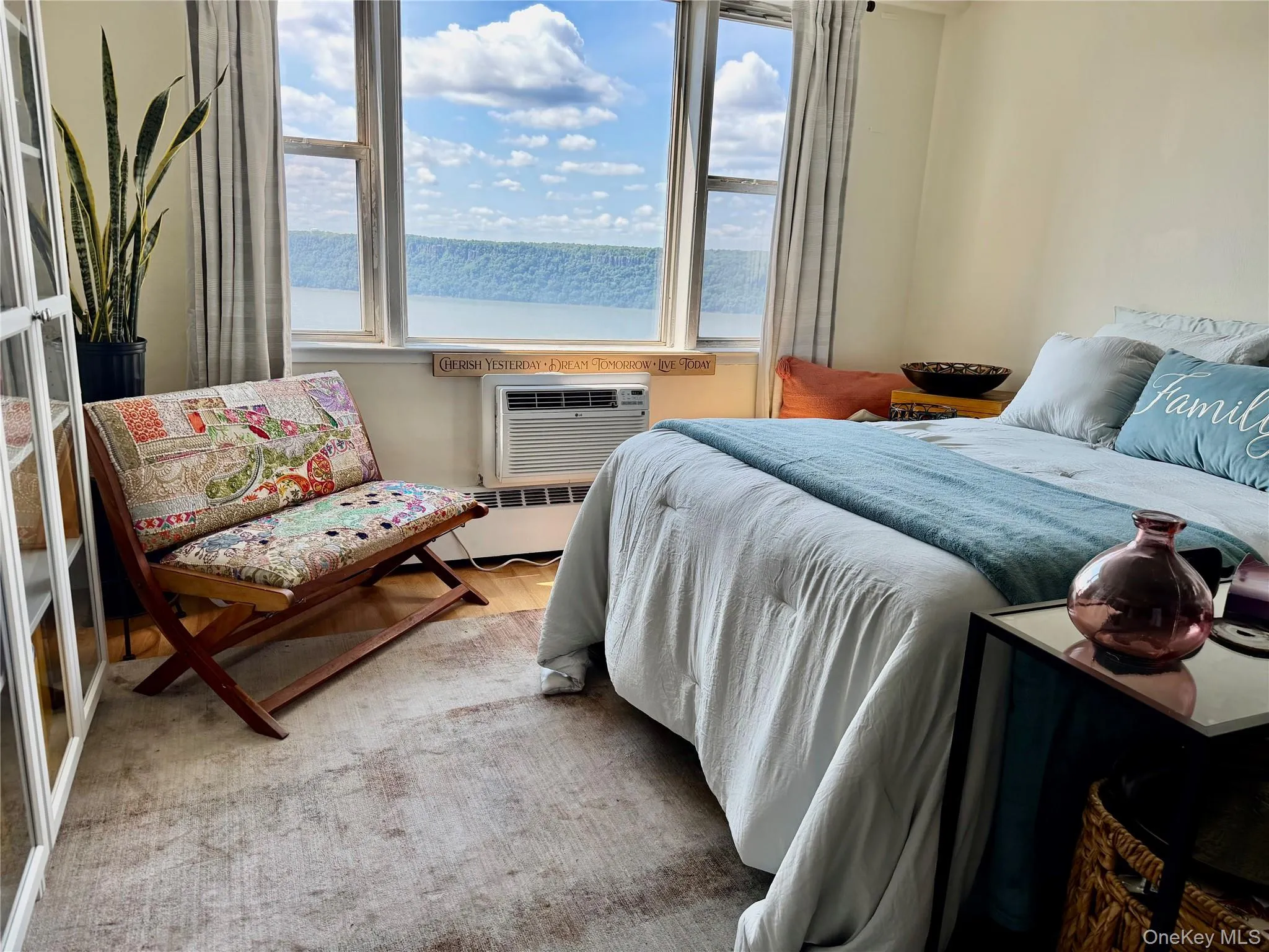 5800 Arlington Avenue, New York, NY, 2 Rooms Rooms,1 BathroomBathrooms,Residential,For Rent,Arlington,0,1044222 5800 Arlington Avenue, New York, NY, 2 Rooms Rooms,1 BathroomBathrooms,Residential,For Rent,Arlington,0,1044222
