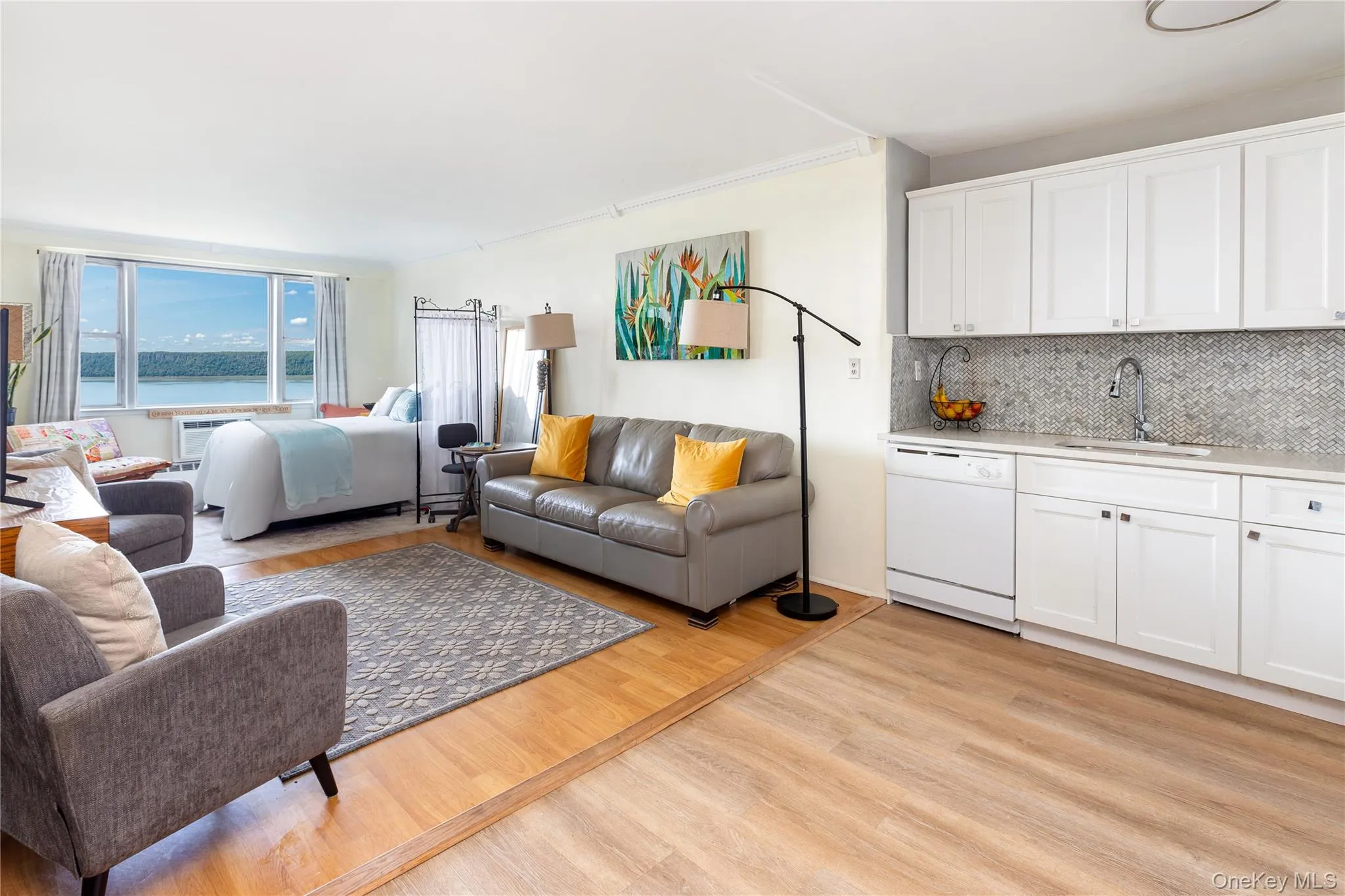 5800 Arlington Avenue, New York, NY, 2 Rooms Rooms,1 BathroomBathrooms,Residential,For Rent,Arlington,0,1044222 5800 Arlington Avenue, New York, NY, 2 Rooms Rooms,1 BathroomBathrooms,Residential,For Rent,Arlington,0,1044222
