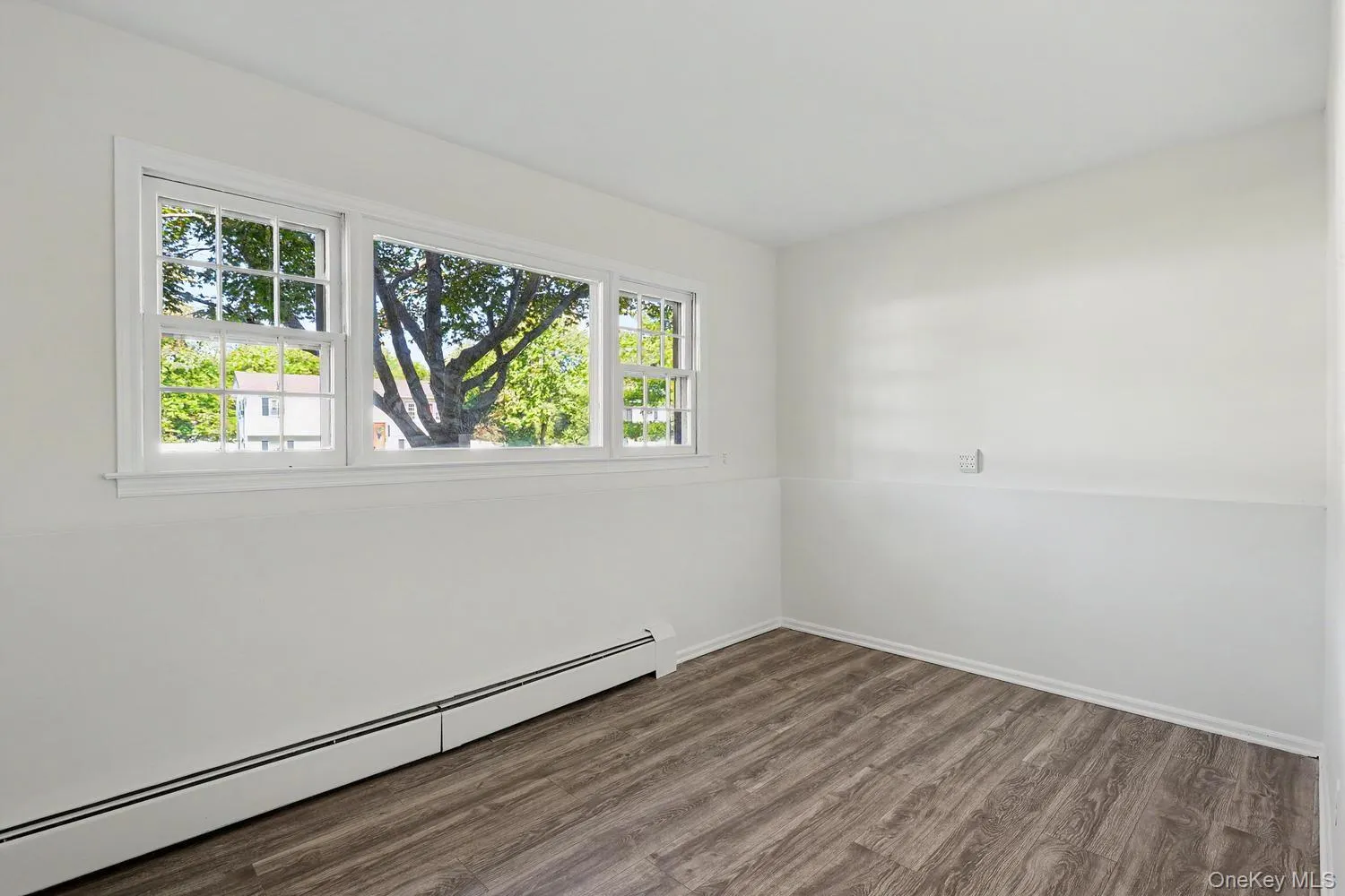 246 Valley Road, Clarkstown, NY, 4 Bedrooms Bedrooms, 9 Rooms Rooms,1 BathroomBathrooms,Residential,For Rent,Valley,0,1044225 246 Valley Road, Clarkstown, NY, 4 Bedrooms Bedrooms, 9 Rooms Rooms,1 BathroomBathrooms,Residential,For Rent,Valley,0,1044225