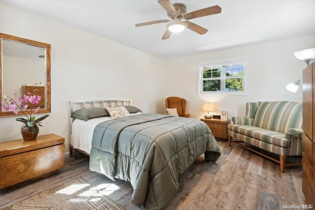 46 Captain Kidds Path, East Hampton, NY, 3 Bedrooms Bedrooms, 6 Rooms Rooms,1 BathroomBathrooms,Residential Lease,For Rent,Captain Kidds,0,1044226 46 Captain Kidds Path, East Hampton, NY, 3 Bedrooms Bedrooms, 6 Rooms Rooms,1 BathroomBathrooms,Residential Lease,For Rent,Captain Kidds,0,1044226