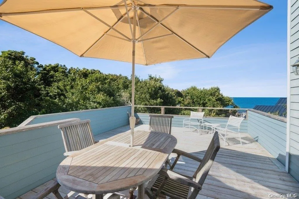 46 Captain Kidds Path, East Hampton, NY, 3 Bedrooms Bedrooms, 6 Rooms Rooms,1 BathroomBathrooms,Residential Lease,For Rent,Captain Kidds,0,1044226 46 Captain Kidds Path, East Hampton, NY, 3 Bedrooms Bedrooms, 6 Rooms Rooms,1 BathroomBathrooms,Residential Lease,For Rent,Captain Kidds,0,1044226