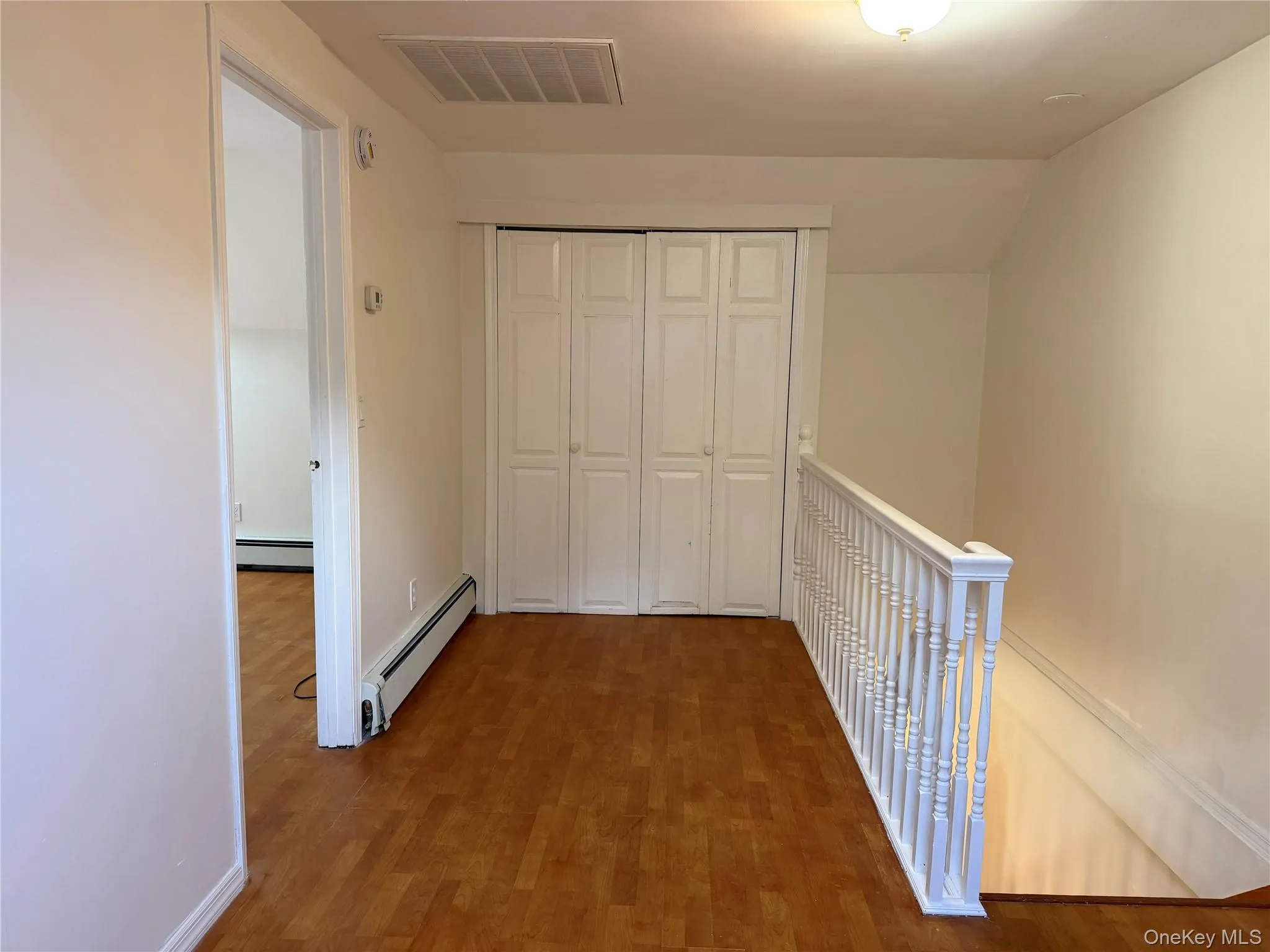 7 Gables Court, Huntington, NY, 2 Bedrooms Bedrooms, 5 Rooms Rooms,1 BathroomBathrooms,Residential Lease,For Rent,Gables,0,1044229 7 Gables Court, Huntington, NY, 2 Bedrooms Bedrooms, 5 Rooms Rooms,1 BathroomBathrooms,Residential Lease,For Rent,Gables,0,1044229