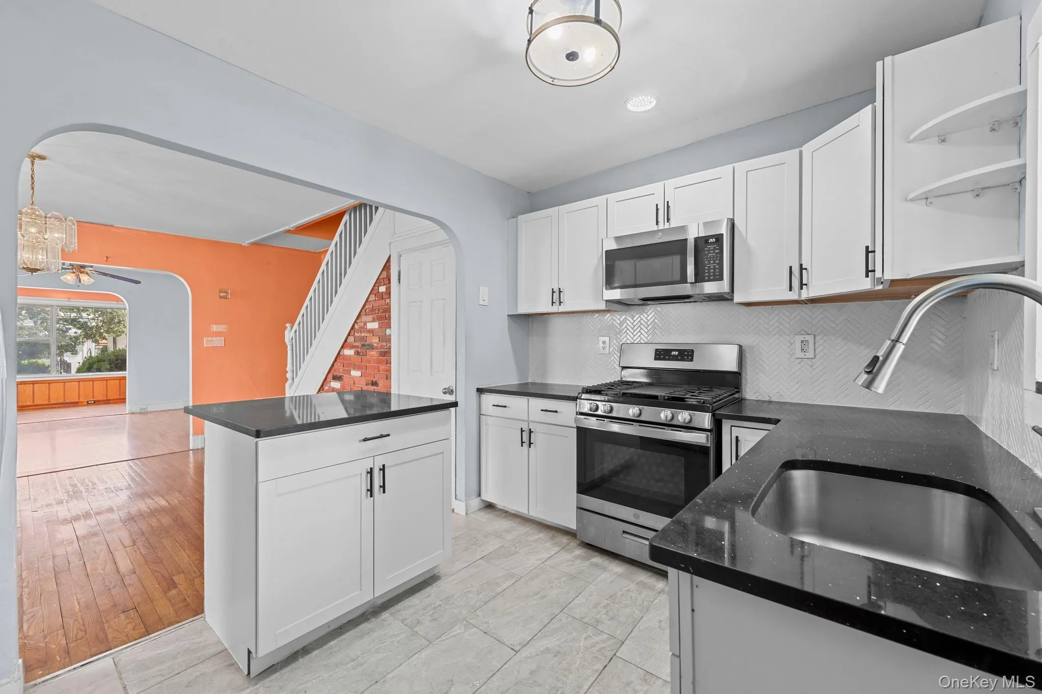 1356 Albany Avenue, New York, NY, 3 Bedrooms Bedrooms, 12 Rooms Rooms,2 BathroomsBathrooms,Residential,For Rent,Albany,0,1044231 1356 Albany Avenue, New York, NY, 3 Bedrooms Bedrooms, 12 Rooms Rooms,2 BathroomsBathrooms,Residential,For Rent,Albany,0,1044231