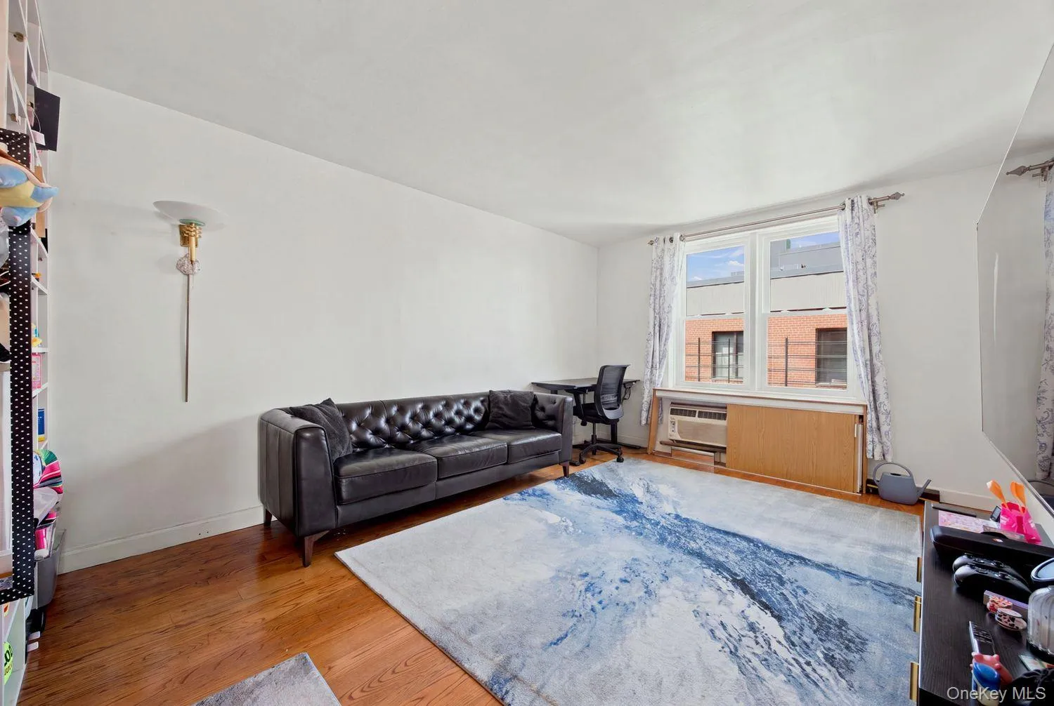 50-22 40th Street, New York, NY, 1 Bedroom Bedrooms, 3 Rooms Rooms,1 BathroomBathrooms,Residential,For Rent,40th,0,1044233 50-22 40th Street, New York, NY, 1 Bedroom Bedrooms, 3 Rooms Rooms,1 BathroomBathrooms,Residential,For Rent,40th,0,1044233