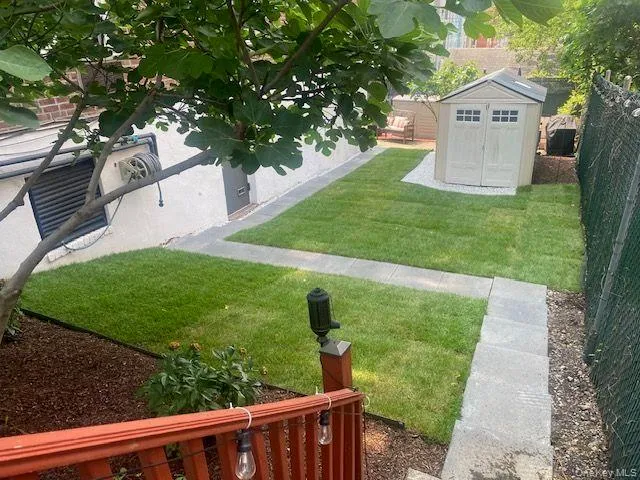 50-22 40th Street, New York, NY, 1 Bedroom Bedrooms, 3 Rooms Rooms,1 BathroomBathrooms,Residential,For Rent,40th,0,1044233 50-22 40th Street, New York, NY, 1 Bedroom Bedrooms, 3 Rooms Rooms,1 BathroomBathrooms,Residential,For Rent,40th,0,1044233