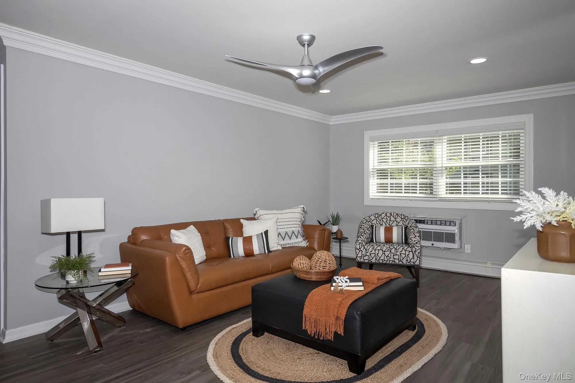 1750 Main Street, Riverhead, NY, 1 Bedroom Bedrooms, 4 Rooms Rooms,1 BathroomBathrooms,Residential Lease,For Rent,Main,0,1044234 1750 Main Street, Riverhead, NY, 1 Bedroom Bedrooms, 4 Rooms Rooms,1 BathroomBathrooms,Residential Lease,For Rent,Main,0,1044234