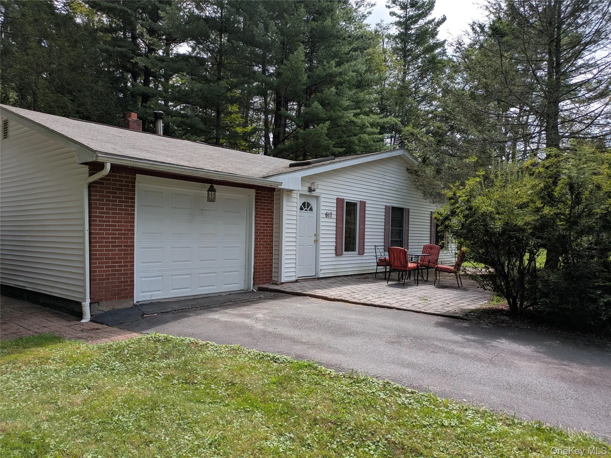 617 Katrina Falls Road, Thompson, NY, 2 Bedrooms Bedrooms, 5 Rooms Rooms,1 BathroomBathrooms,Residential Lease,For Rent,Katrina Falls,0,1044239 617 Katrina Falls Road, Thompson, NY, 2 Bedrooms Bedrooms, 5 Rooms Rooms,1 BathroomBathrooms,Residential Lease,For Rent,Katrina Falls,0,1044239