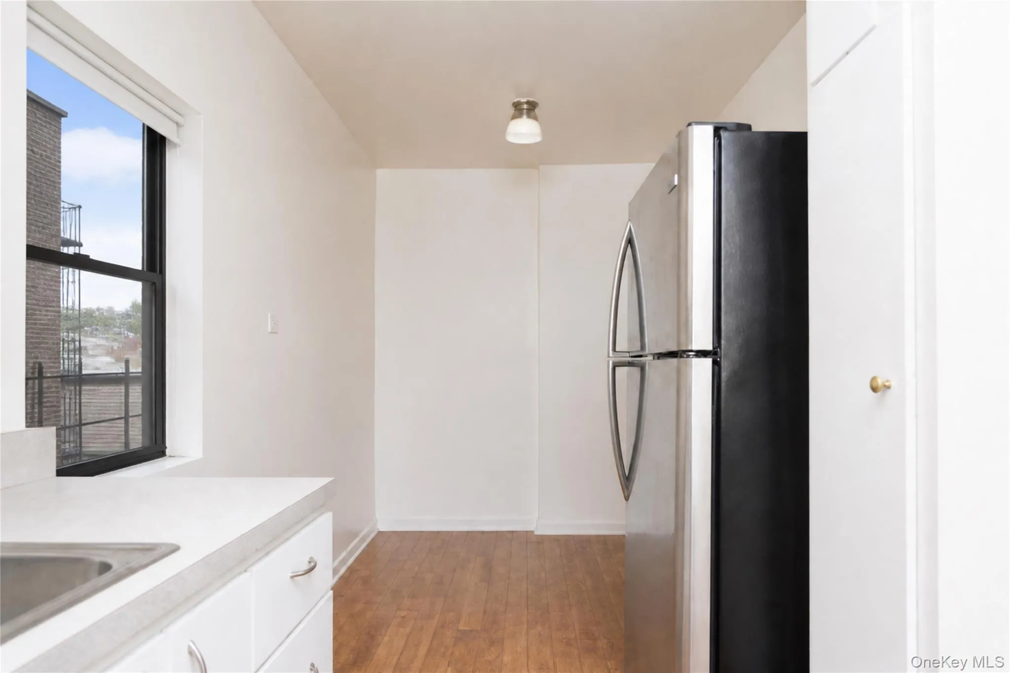 4240 Bowne Street, New York, NY, 1 Bedroom Bedrooms, 3 Rooms Rooms,1 BathroomBathrooms,Residential,For Rent,Bowne,0,1044241 4240 Bowne Street, New York, NY, 1 Bedroom Bedrooms, 3 Rooms Rooms,1 BathroomBathrooms,Residential,For Rent,Bowne,0,1044241