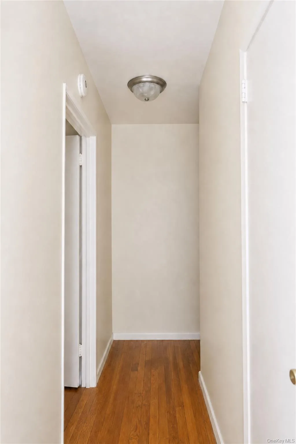 4240 Bowne Street, New York, NY, 1 Bedroom Bedrooms, 3 Rooms Rooms,1 BathroomBathrooms,Residential,For Rent,Bowne,0,1044241 4240 Bowne Street, New York, NY, 1 Bedroom Bedrooms, 3 Rooms Rooms,1 BathroomBathrooms,Residential,For Rent,Bowne,0,1044241