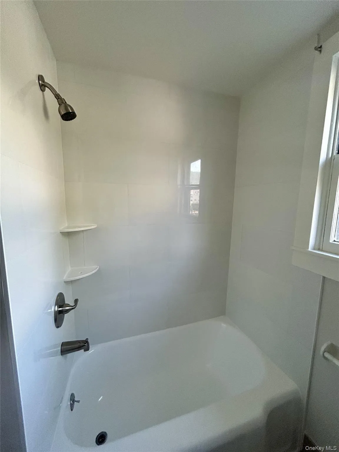 747 Route 9W, Clarkstown, NY, 1 Bedroom Bedrooms, 4 Rooms Rooms,1 BathroomBathrooms,Residential Lease,For Rent,Route 9W,0,1044248 747 Route 9W, Clarkstown, NY, 1 Bedroom Bedrooms, 4 Rooms Rooms,1 BathroomBathrooms,Residential Lease,For Rent,Route 9W,0,1044248