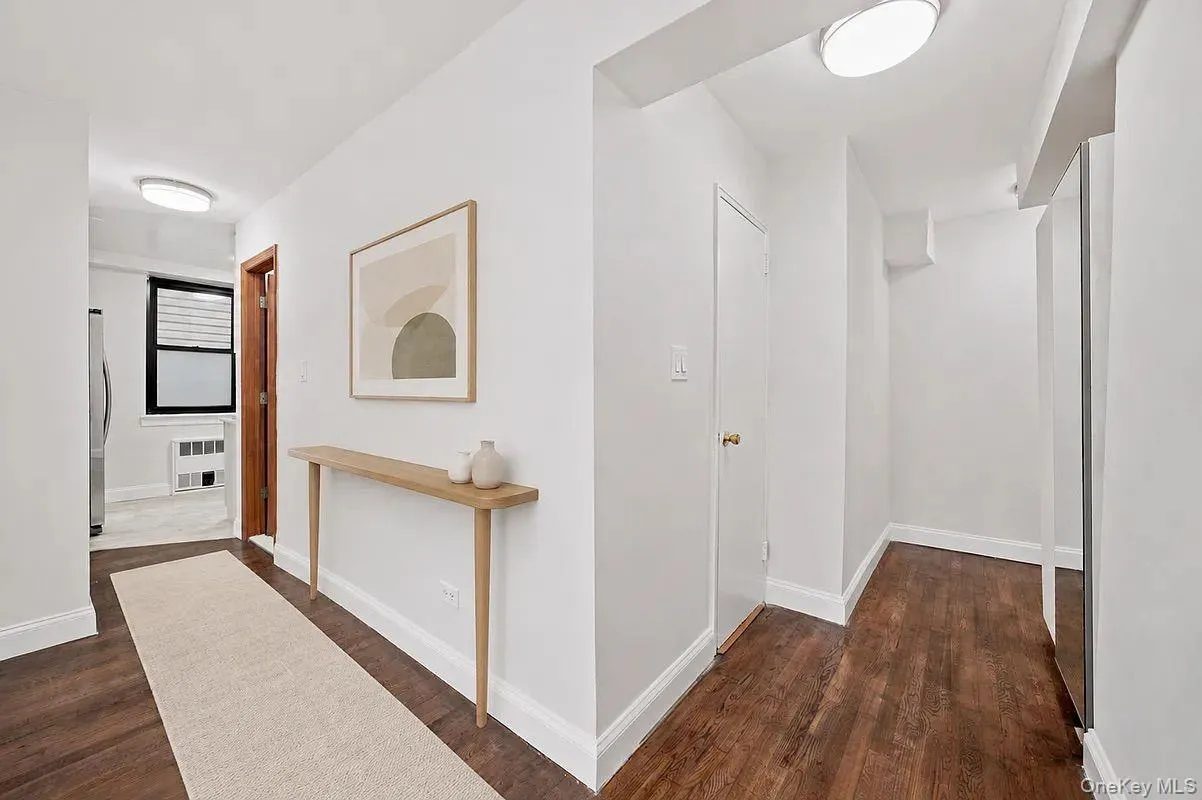 50-21 39th Place, New York, NY, 1 Bedroom Bedrooms, 3 Rooms Rooms,1 BathroomBathrooms,Residential,For Rent,39th,0,1044256 50-21 39th Place, New York, NY, 1 Bedroom Bedrooms, 3 Rooms Rooms,1 BathroomBathrooms,Residential,For Rent,39th,0,1044256