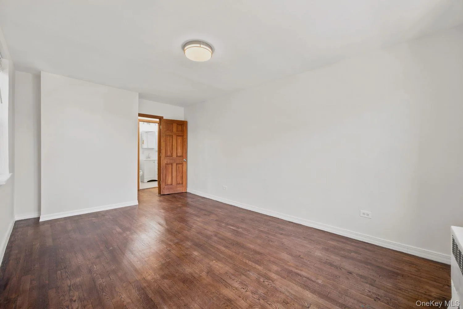 50-21 39th Place, New York, NY, 1 Bedroom Bedrooms, 3 Rooms Rooms,1 BathroomBathrooms,Residential,For Rent,39th,0,1044256 50-21 39th Place, New York, NY, 1 Bedroom Bedrooms, 3 Rooms Rooms,1 BathroomBathrooms,Residential,For Rent,39th,0,1044256