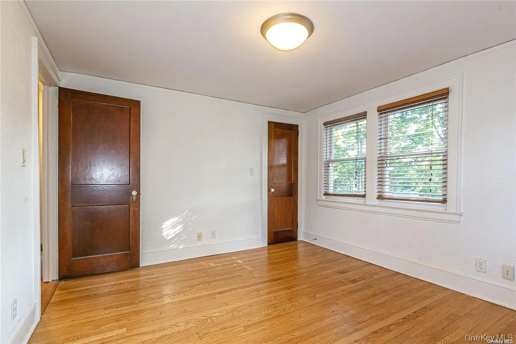 11 Potters Court, North Hempstead, NY, 2 Bedrooms Bedrooms, 4 Rooms Rooms,1 BathroomBathrooms,Residential Lease,For Rent,Potters,0,1044258 11 Potters Court, North Hempstead, NY, 2 Bedrooms Bedrooms, 4 Rooms Rooms,1 BathroomBathrooms,Residential Lease,For Rent,Potters,0,1044258