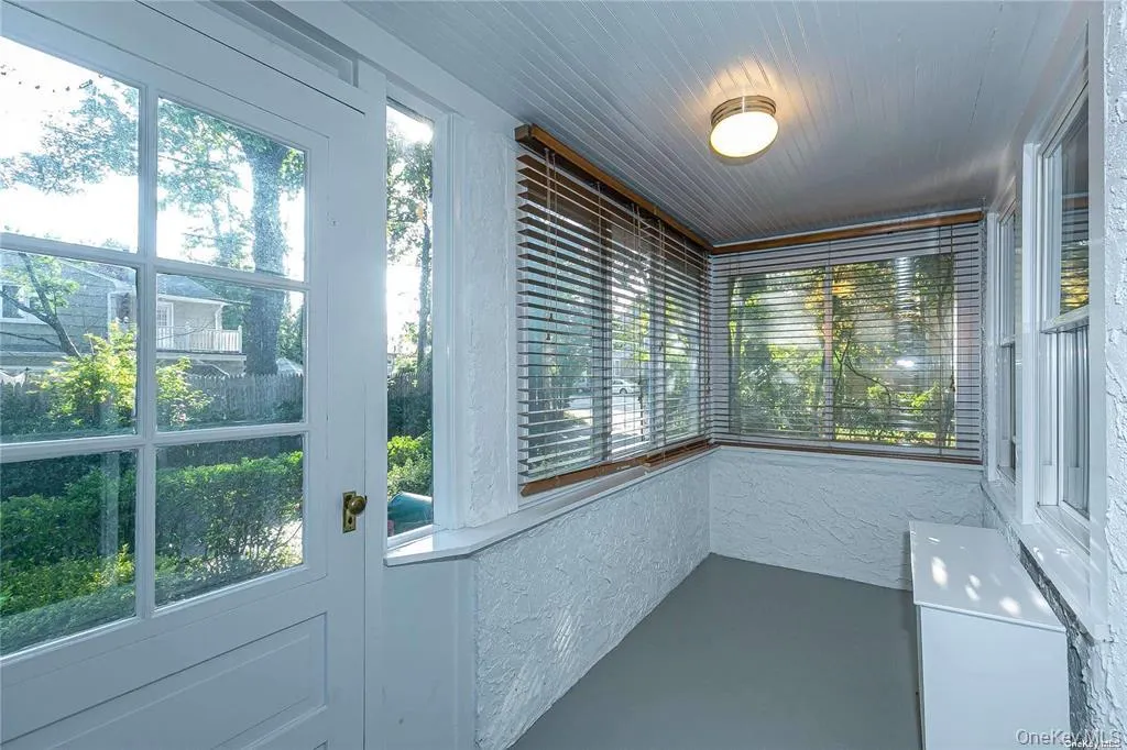 11 Potters Court, North Hempstead, NY, 2 Bedrooms Bedrooms, 4 Rooms Rooms,1 BathroomBathrooms,Residential Lease,For Rent,Potters,0,1044258 11 Potters Court, North Hempstead, NY, 2 Bedrooms Bedrooms, 4 Rooms Rooms,1 BathroomBathrooms,Residential Lease,For Rent,Potters,0,1044258