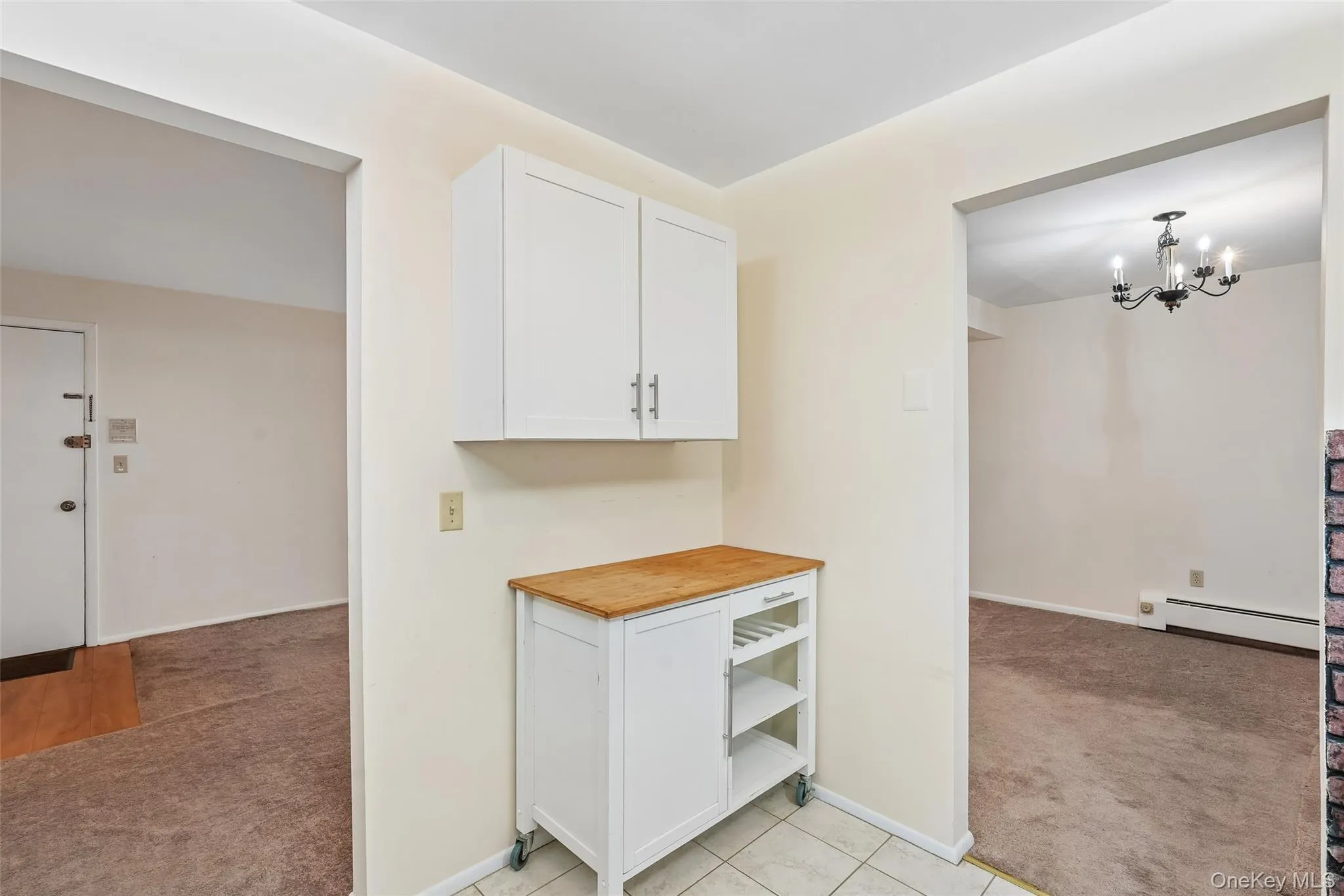 192 Doxbury Lane, Ramapo, NY, 2 Bedrooms Bedrooms, 5 Rooms Rooms,2 BathroomsBathrooms,Residential,For Rent,Doxbury,0,1044261 192 Doxbury Lane, Ramapo, NY, 2 Bedrooms Bedrooms, 5 Rooms Rooms,2 BathroomsBathrooms,Residential,For Rent,Doxbury,0,1044261