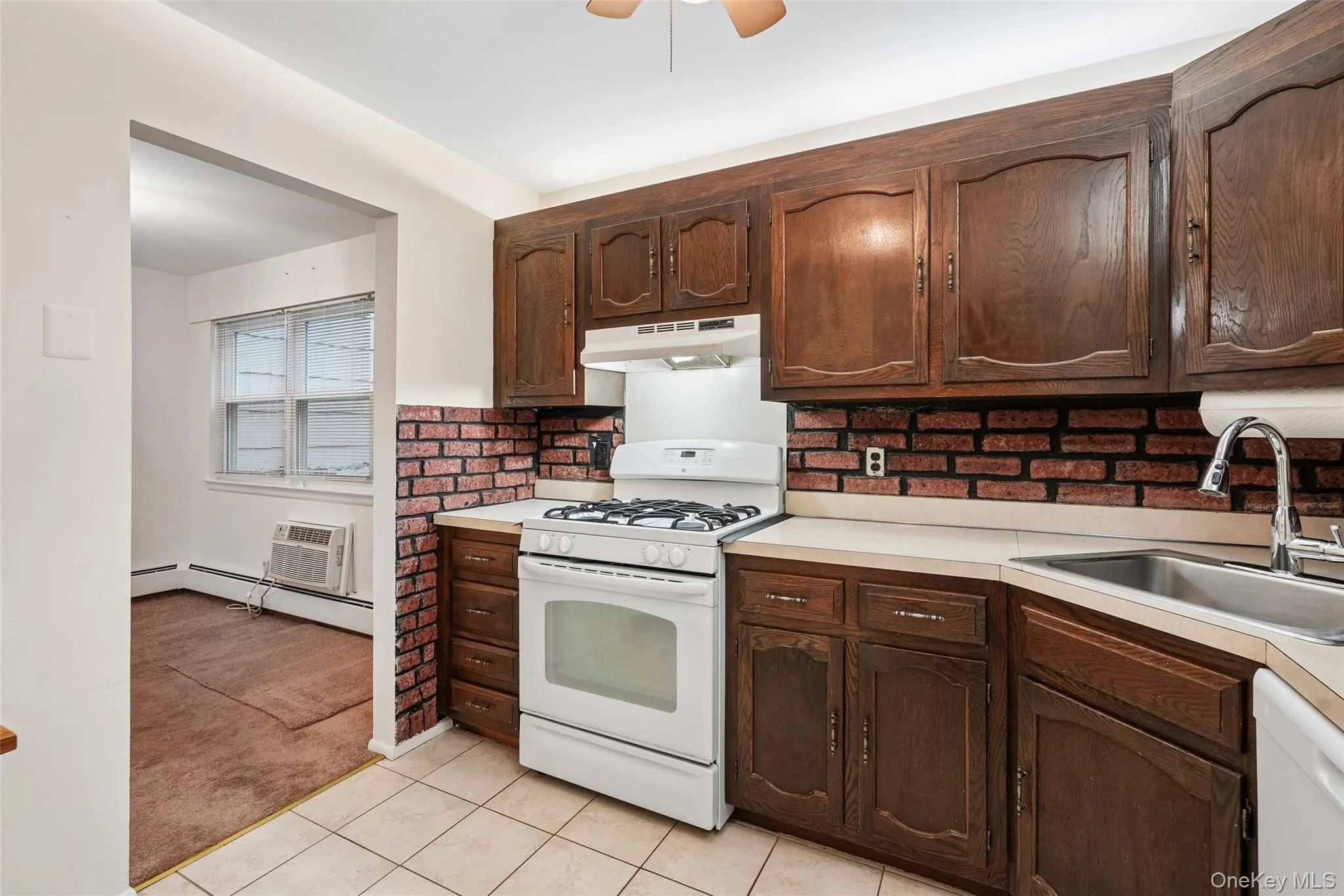 192 Doxbury Lane, Ramapo, NY, 2 Bedrooms Bedrooms, 5 Rooms Rooms,2 BathroomsBathrooms,Residential,For Rent,Doxbury,0,1044261 192 Doxbury Lane, Ramapo, NY, 2 Bedrooms Bedrooms, 5 Rooms Rooms,2 BathroomsBathrooms,Residential,For Rent,Doxbury,0,1044261