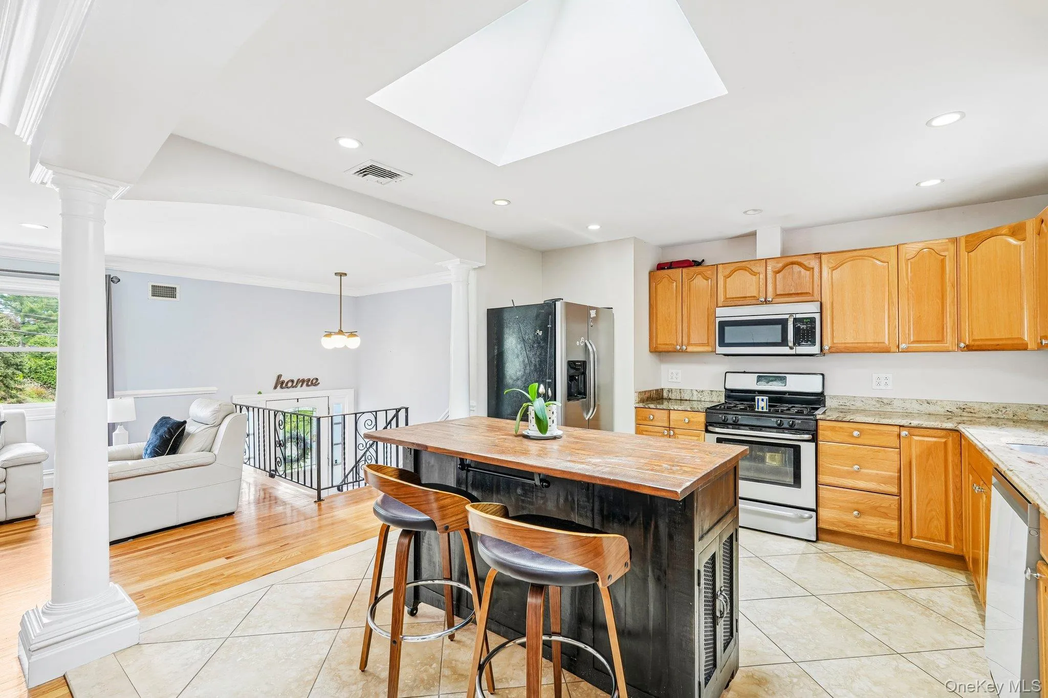 136 Orchid Drive, Orangetown, NY, 5 Bedrooms Bedrooms, 10 Rooms Rooms,3 BathroomsBathrooms,Residential,For Rent,Orchid,0,1044266 136 Orchid Drive, Orangetown, NY, 5 Bedrooms Bedrooms, 10 Rooms Rooms,3 BathroomsBathrooms,Residential,For Rent,Orchid,0,1044266