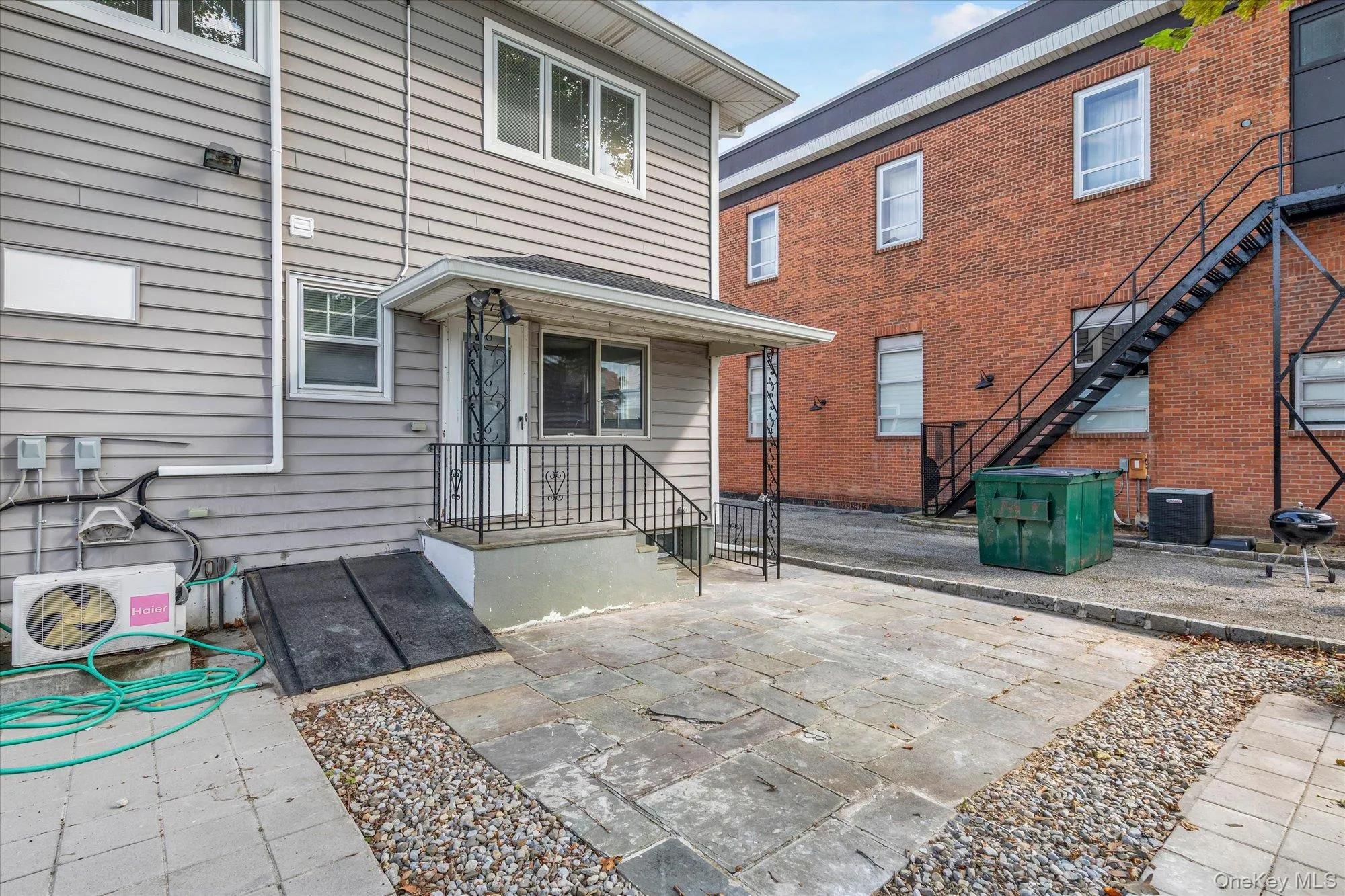 6 Franklin Avenue, North Hempstead, NY, 4 Bedrooms Bedrooms, 6 Rooms Rooms,2 BathroomsBathrooms,Residential Lease,For Rent,Franklin,0,1044268 6 Franklin Avenue, North Hempstead, NY, 4 Bedrooms Bedrooms, 6 Rooms Rooms,2 BathroomsBathrooms,Residential Lease,For Rent,Franklin,0,1044268