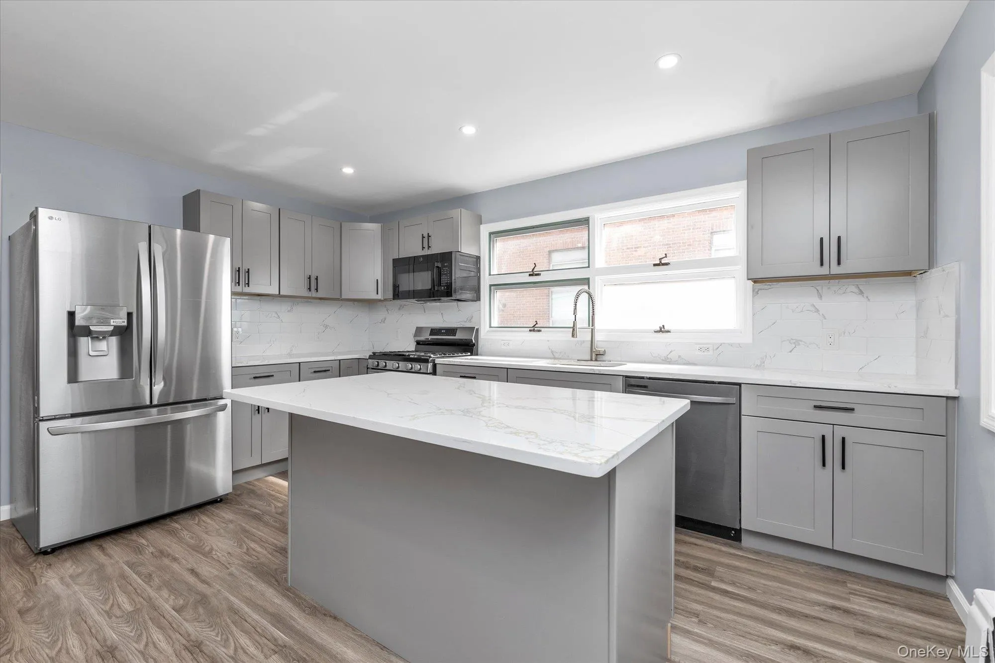 6 Franklin Avenue, North Hempstead, NY, 4 Bedrooms Bedrooms, 6 Rooms Rooms,2 BathroomsBathrooms,Residential Lease,For Rent,Franklin,0,1044268 6 Franklin Avenue, North Hempstead, NY, 4 Bedrooms Bedrooms, 6 Rooms Rooms,2 BathroomsBathrooms,Residential Lease,For Rent,Franklin,0,1044268