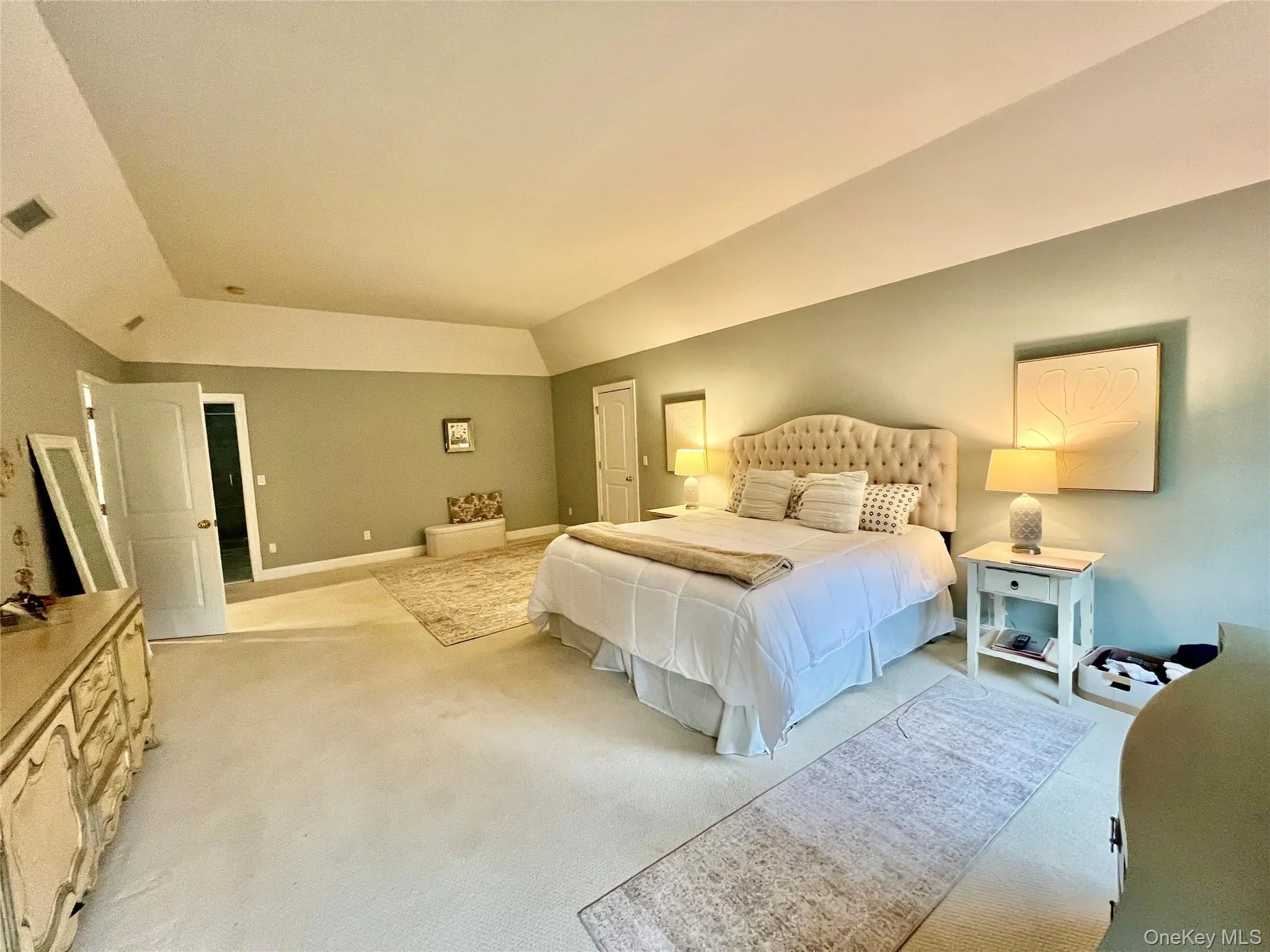 3 Wyona Court, Huntington, NY, 5 Bedrooms Bedrooms, 11 Rooms Rooms,3 BathroomsBathrooms,Residential,For Rent,Wyona,0,1044269 3 Wyona Court, Huntington, NY, 5 Bedrooms Bedrooms, 11 Rooms Rooms,3 BathroomsBathrooms,Residential,For Rent,Wyona,0,1044269