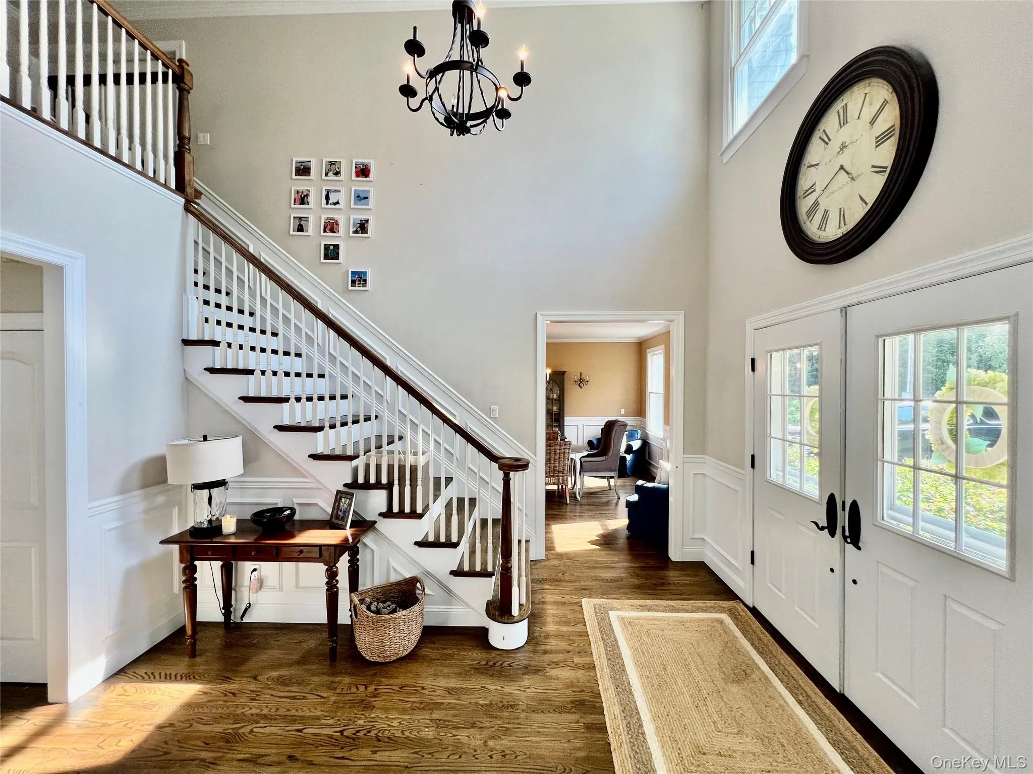 Double Floor Entry Foyer Double Floor Entry Foyer