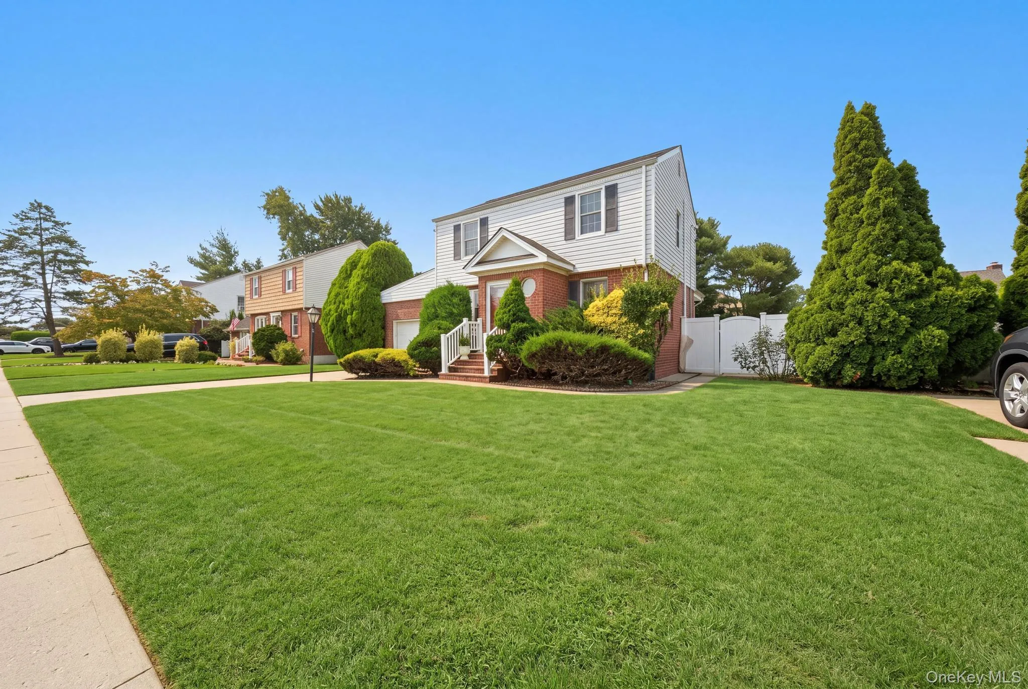 2262 1st Street, Hempstead, NY, 3 Bedrooms Bedrooms, 8 Rooms Rooms,2 BathroomsBathrooms,Residential,For Rent,1st,0,1044272 2262 1st Street, Hempstead, NY, 3 Bedrooms Bedrooms, 8 Rooms Rooms,2 BathroomsBathrooms,Residential,For Rent,1st,0,1044272