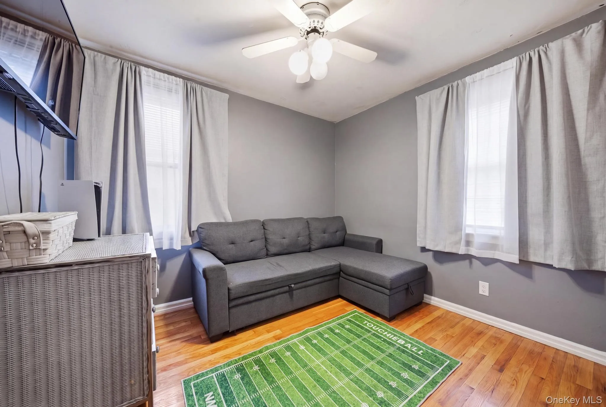 2262 1st Street, Hempstead, NY, 3 Bedrooms Bedrooms, 8 Rooms Rooms,2 BathroomsBathrooms,Residential,For Rent,1st,0,1044272 2262 1st Street, Hempstead, NY, 3 Bedrooms Bedrooms, 8 Rooms Rooms,2 BathroomsBathrooms,Residential,For Rent,1st,0,1044272