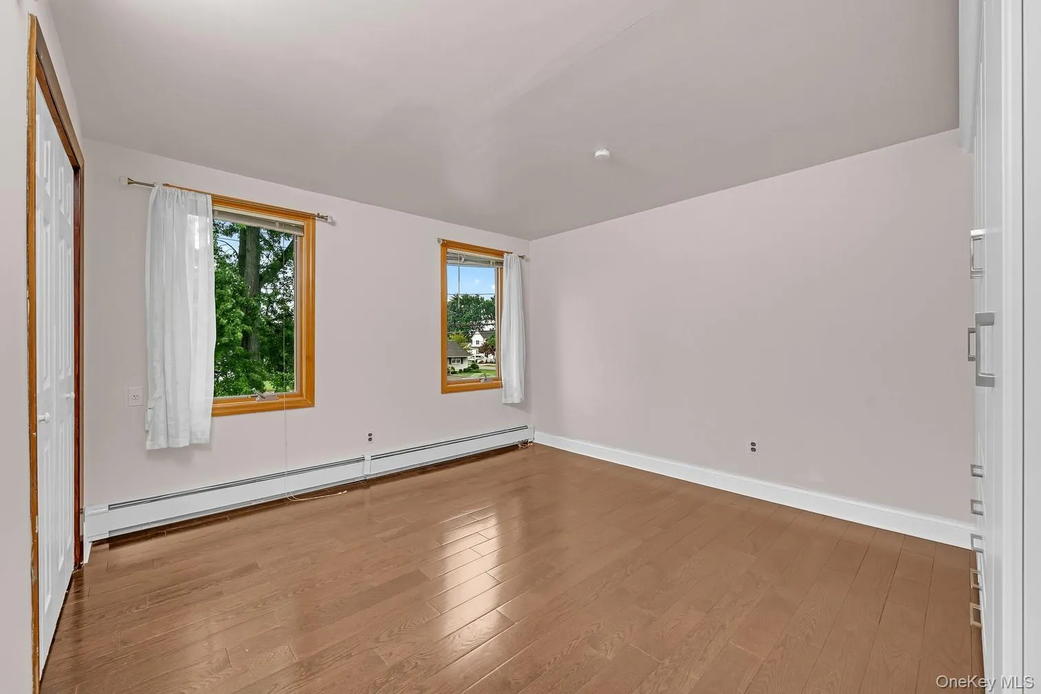 30 Andover Lane, Oyster Bay, NY, 4 Bedrooms Bedrooms, 7 Rooms Rooms,3 BathroomsBathrooms,Residential,For Rent,Andover,0,1044275 30 Andover Lane, Oyster Bay, NY, 4 Bedrooms Bedrooms, 7 Rooms Rooms,3 BathroomsBathrooms,Residential,For Rent,Andover,0,1044275