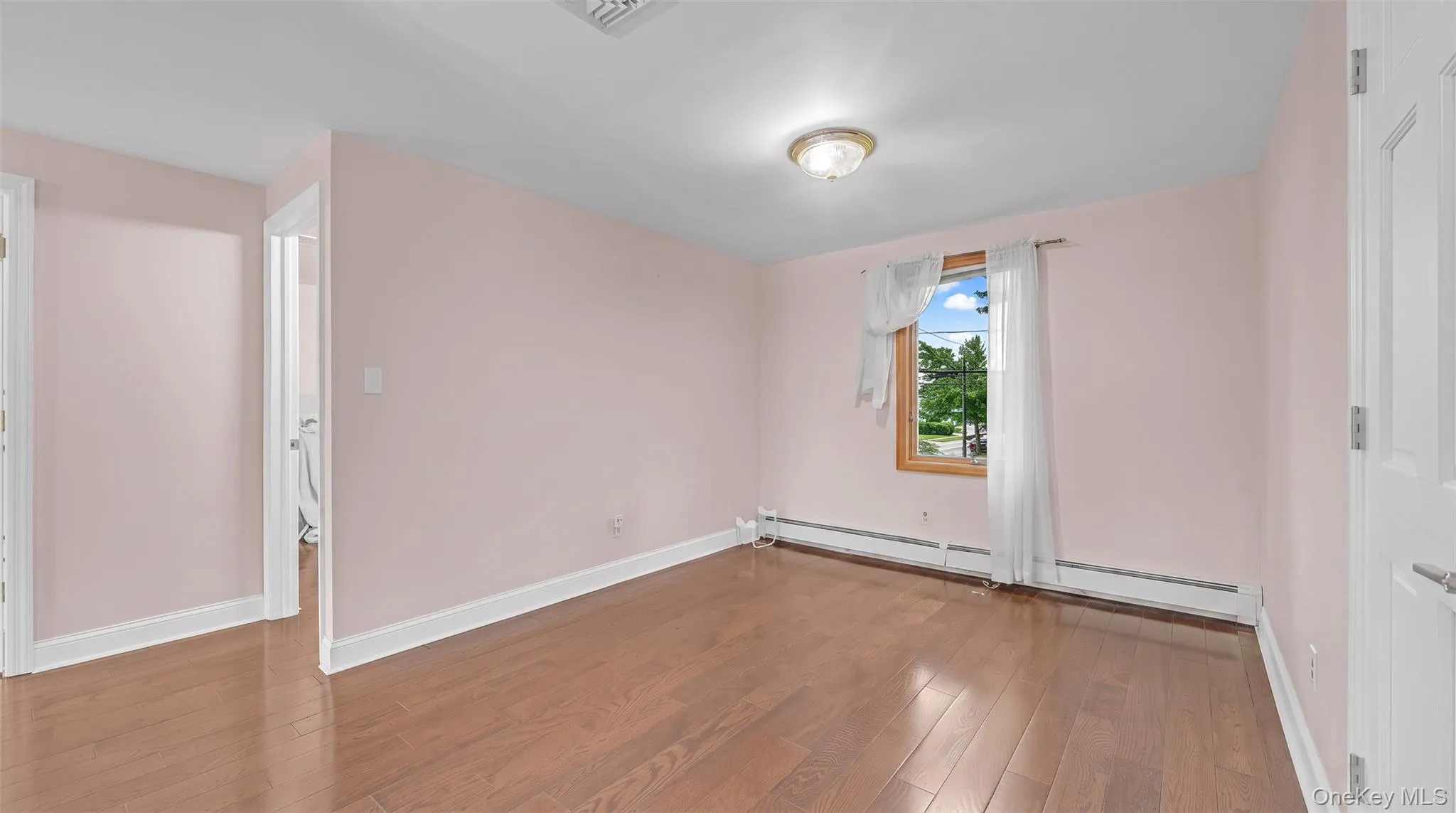 30 Andover Lane, Oyster Bay, NY, 4 Bedrooms Bedrooms, 7 Rooms Rooms,3 BathroomsBathrooms,Residential,For Rent,Andover,0,1044275 30 Andover Lane, Oyster Bay, NY, 4 Bedrooms Bedrooms, 7 Rooms Rooms,3 BathroomsBathrooms,Residential,For Rent,Andover,0,1044275