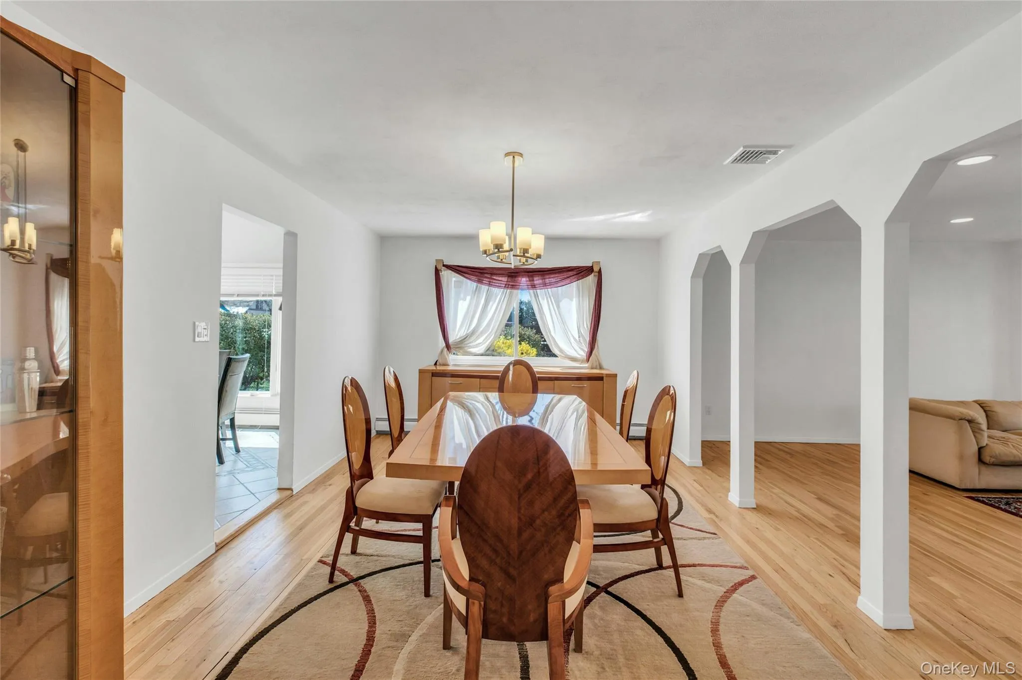 132 Washington Avenue, Oyster Bay, NY, 5 Bedrooms Bedrooms, 10 Rooms Rooms,3 BathroomsBathrooms,Residential,For Rent,Washington,0,1044279 132 Washington Avenue, Oyster Bay, NY, 5 Bedrooms Bedrooms, 10 Rooms Rooms,3 BathroomsBathrooms,Residential,For Rent,Washington,0,1044279