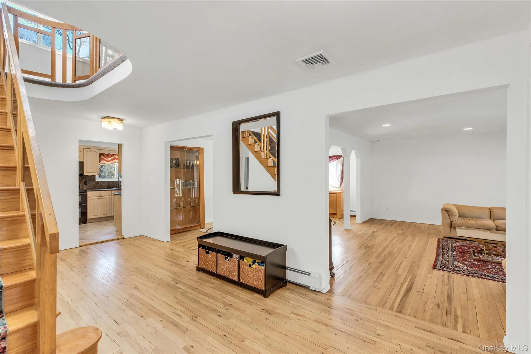 132 Washington Avenue, Oyster Bay, NY, 5 Bedrooms Bedrooms, 10 Rooms Rooms,3 BathroomsBathrooms,Residential,For Rent,Washington,0,1044279 132 Washington Avenue, Oyster Bay, NY, 5 Bedrooms Bedrooms, 10 Rooms Rooms,3 BathroomsBathrooms,Residential,For Rent,Washington,0,1044279