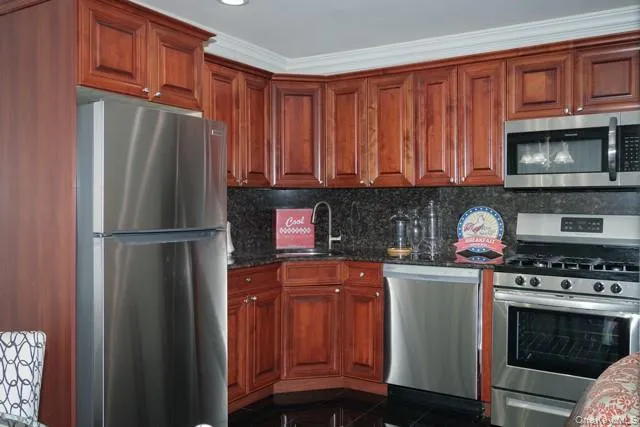 227 Lakeland Avenue, Islip, NY, 1 Bedroom Bedrooms, 4 Room Rooms,1 BathroomBathrooms,Residential Lease,For Rent,Lakeland,0,1044283 227 Lakeland Avenue, Islip, NY, 1 Bedroom Bedrooms, 4 Room Rooms,1 BathroomBathrooms,Residential Lease,For Rent,Lakeland,0,1044283