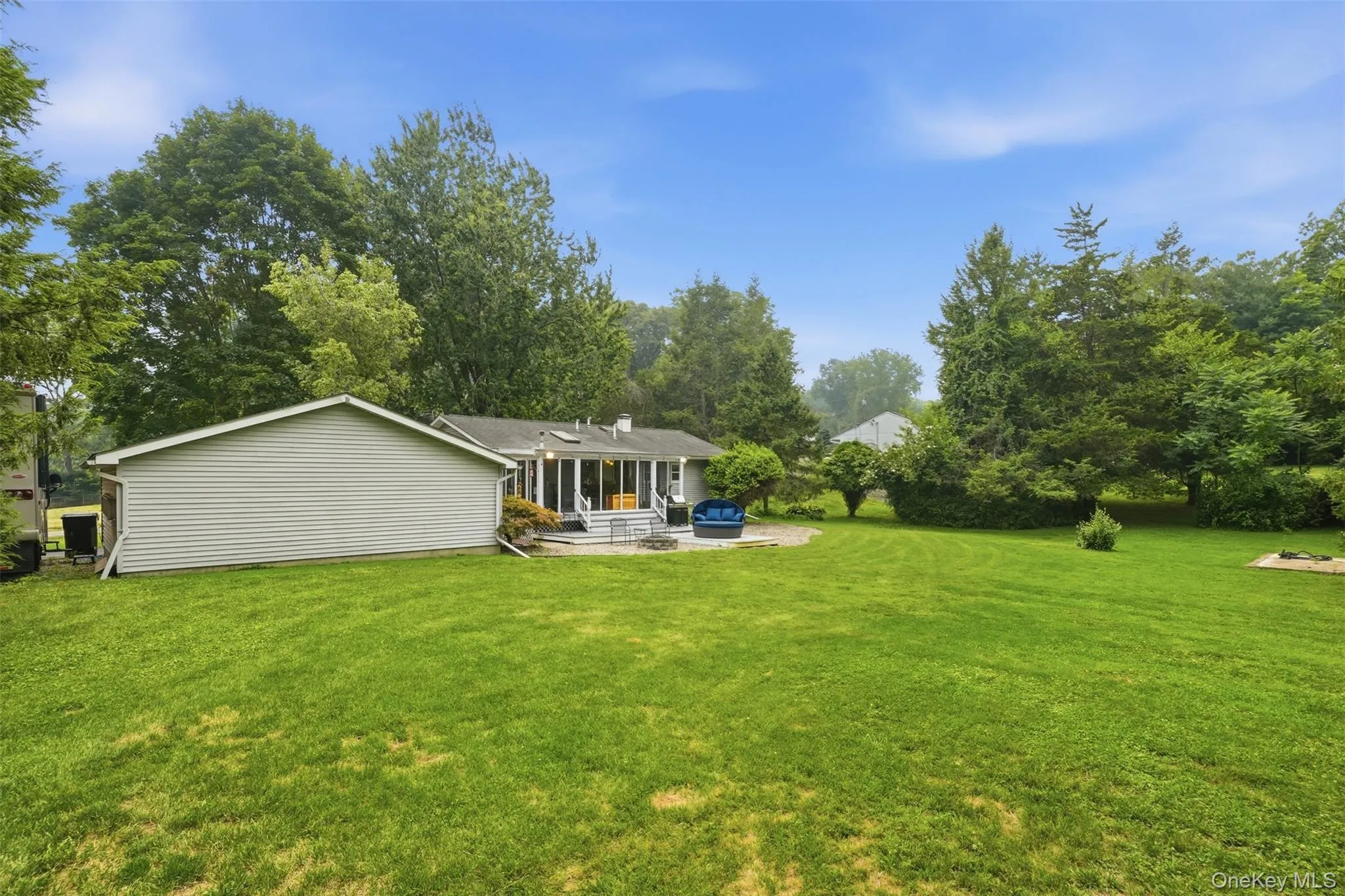 4 Seneca Lane, Marlboro, NY, 3 Bedrooms Bedrooms, 5 Rooms Rooms,1 BathroomBathrooms,Residential,For Rent,Seneca,0,1044284 4 Seneca Lane, Marlboro, NY, 3 Bedrooms Bedrooms, 5 Rooms Rooms,1 BathroomBathrooms,Residential,For Rent,Seneca,0,1044284