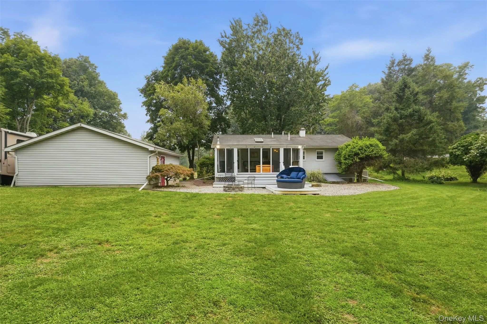 4 Seneca Lane, Marlboro, NY, 3 Bedrooms Bedrooms, 5 Rooms Rooms,1 BathroomBathrooms,Residential,For Rent,Seneca,0,1044284 4 Seneca Lane, Marlboro, NY, 3 Bedrooms Bedrooms, 5 Rooms Rooms,1 BathroomBathrooms,Residential,For Rent,Seneca,0,1044284