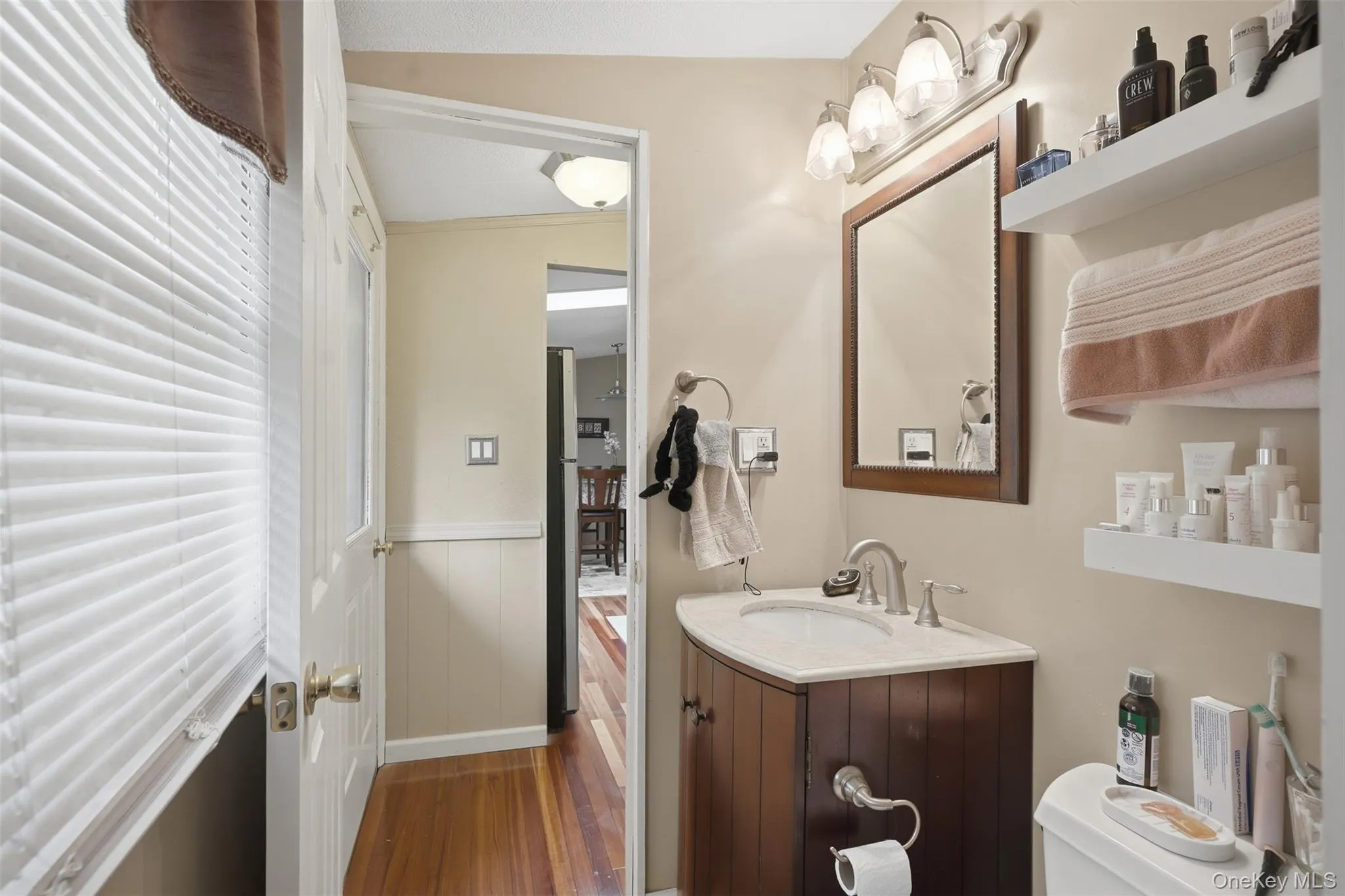 4 Seneca Lane, Marlboro, NY, 3 Bedrooms Bedrooms, 5 Rooms Rooms,1 BathroomBathrooms,Residential,For Rent,Seneca,0,1044284 4 Seneca Lane, Marlboro, NY, 3 Bedrooms Bedrooms, 5 Rooms Rooms,1 BathroomBathrooms,Residential,For Rent,Seneca,0,1044284