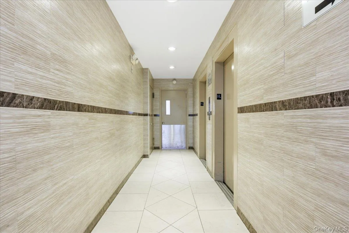 99-60 63rd Road, New York, NY, 2 Bedrooms Bedrooms, 5 Rooms Rooms,1 BathroomBathrooms,Residential,For Rent,63rd,0,1044289 99-60 63rd Road, New York, NY, 2 Bedrooms Bedrooms, 5 Rooms Rooms,1 BathroomBathrooms,Residential,For Rent,63rd,0,1044289