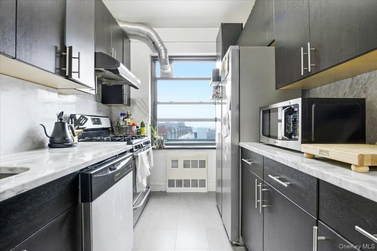 99-60 63rd Road, New York, NY, 2 Bedrooms Bedrooms, 5 Rooms Rooms,1 BathroomBathrooms,Residential,For Rent,63rd,0,1044289 99-60 63rd Road, New York, NY, 2 Bedrooms Bedrooms, 5 Rooms Rooms,1 BathroomBathrooms,Residential,For Rent,63rd,0,1044289