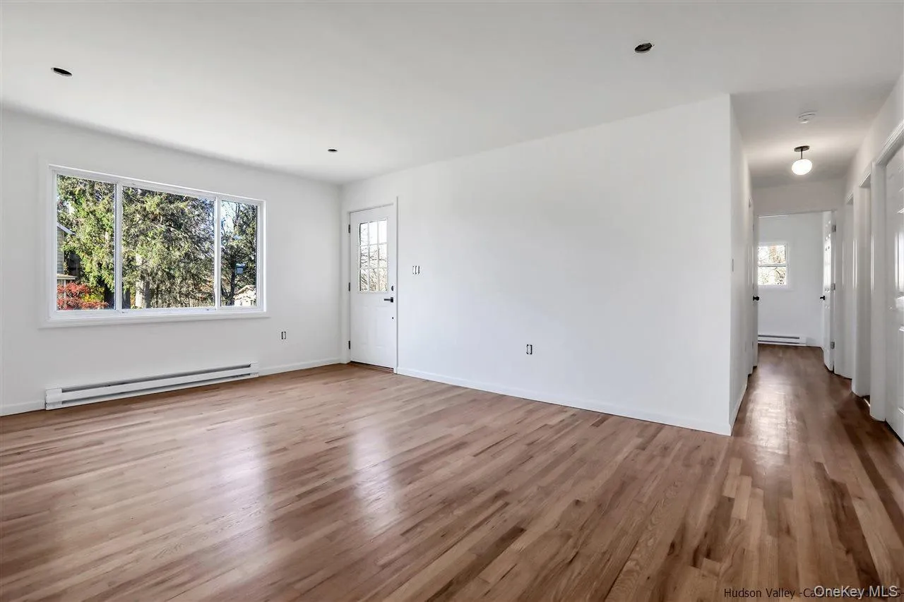 15 Sand Hill Road, Gardiner, NY, 3 Bedrooms Bedrooms, 5 Rooms Rooms,1 BathroomBathrooms,Residential,For Rent,Sand Hill,0,1044290 15 Sand Hill Road, Gardiner, NY, 3 Bedrooms Bedrooms, 5 Rooms Rooms,1 BathroomBathrooms,Residential,For Rent,Sand Hill,0,1044290